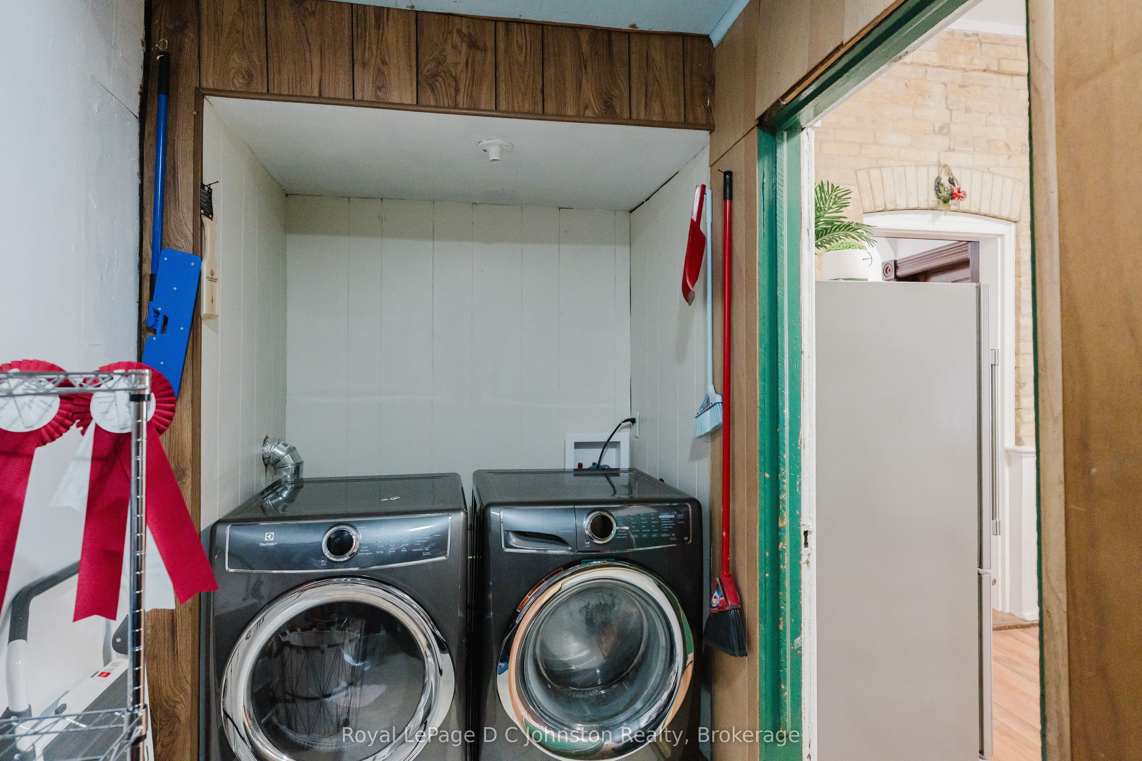 83 3rd Street Sw Property Photo 14