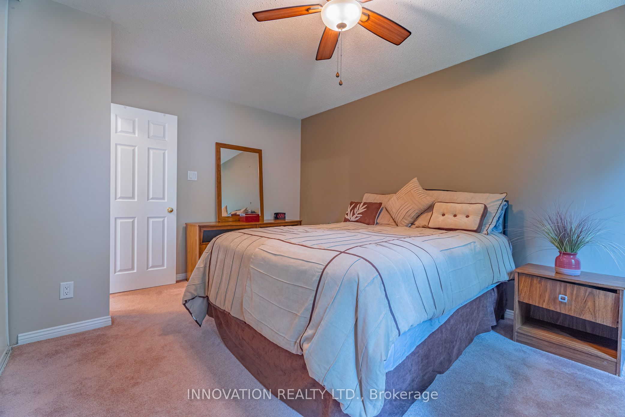 2575 Sparkle Street Property Photo 22