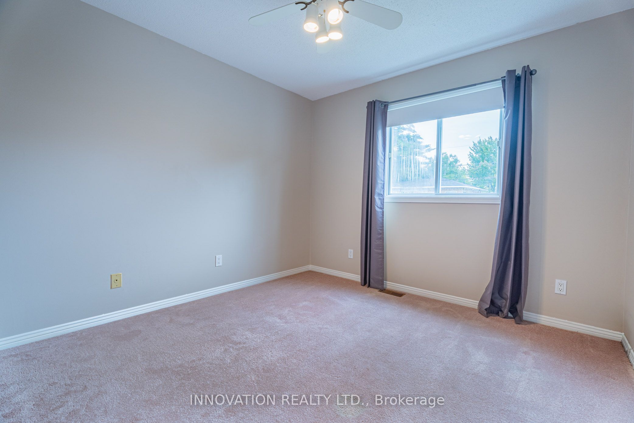 2575 Sparkle Street Property Photo 29
