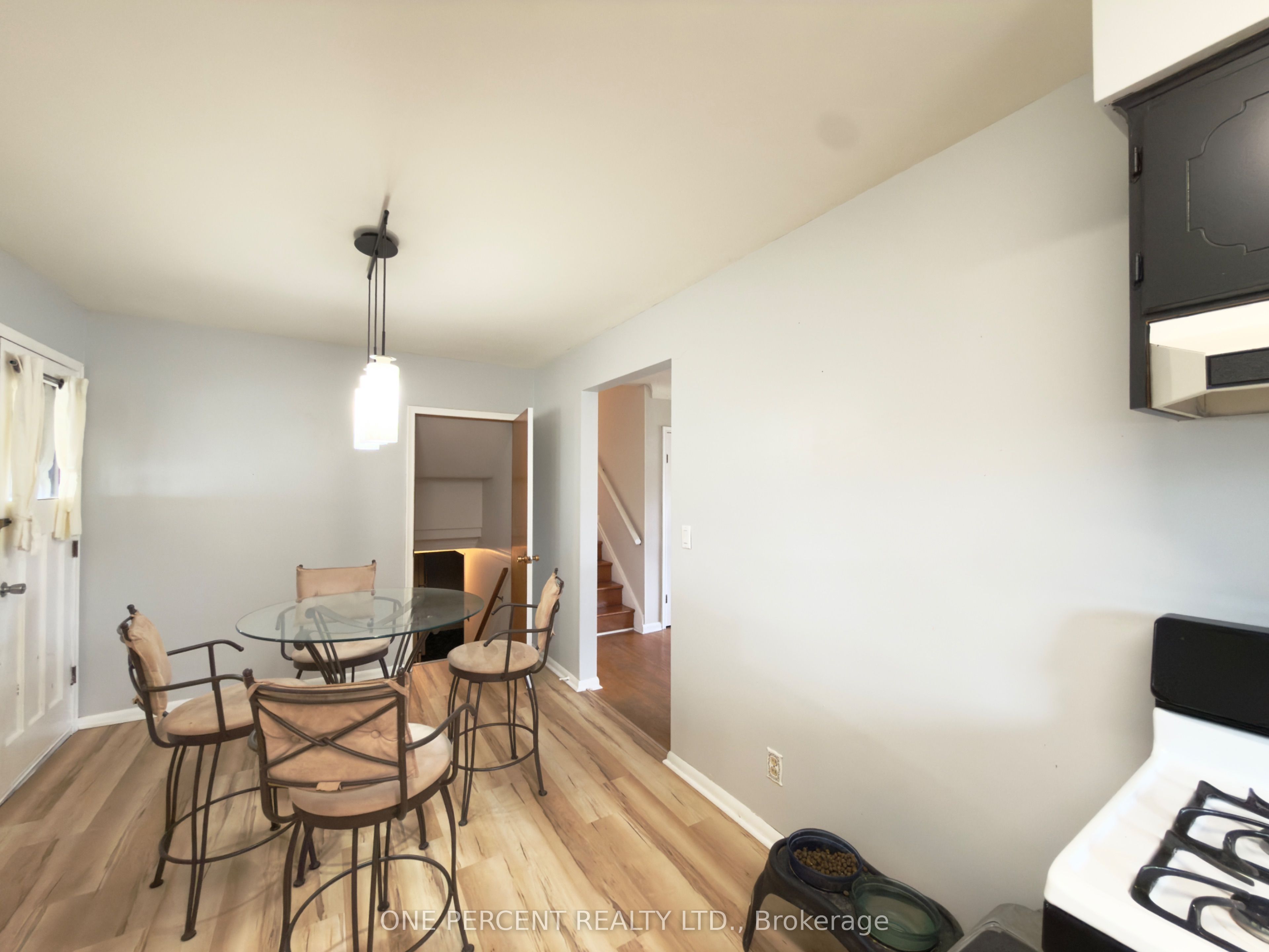 37 Empress Avenue Property Photo 9