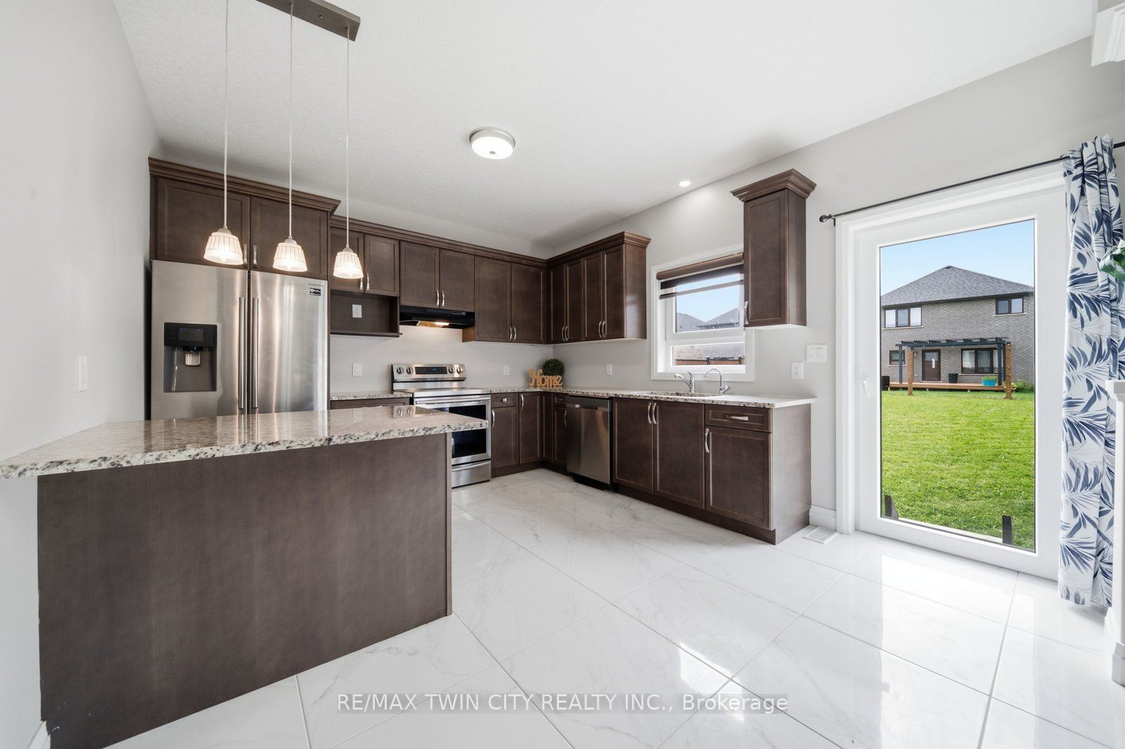 7 Morris Street Property Photo 18