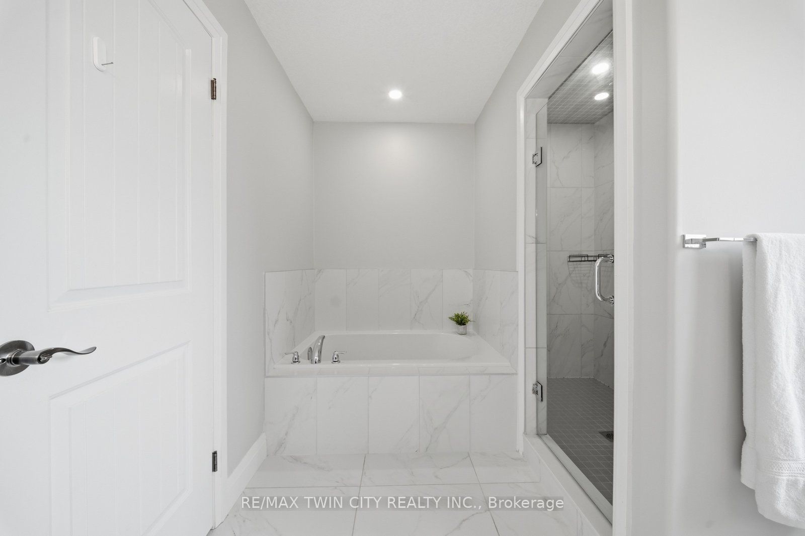 7 Morris Street Property Photo 34