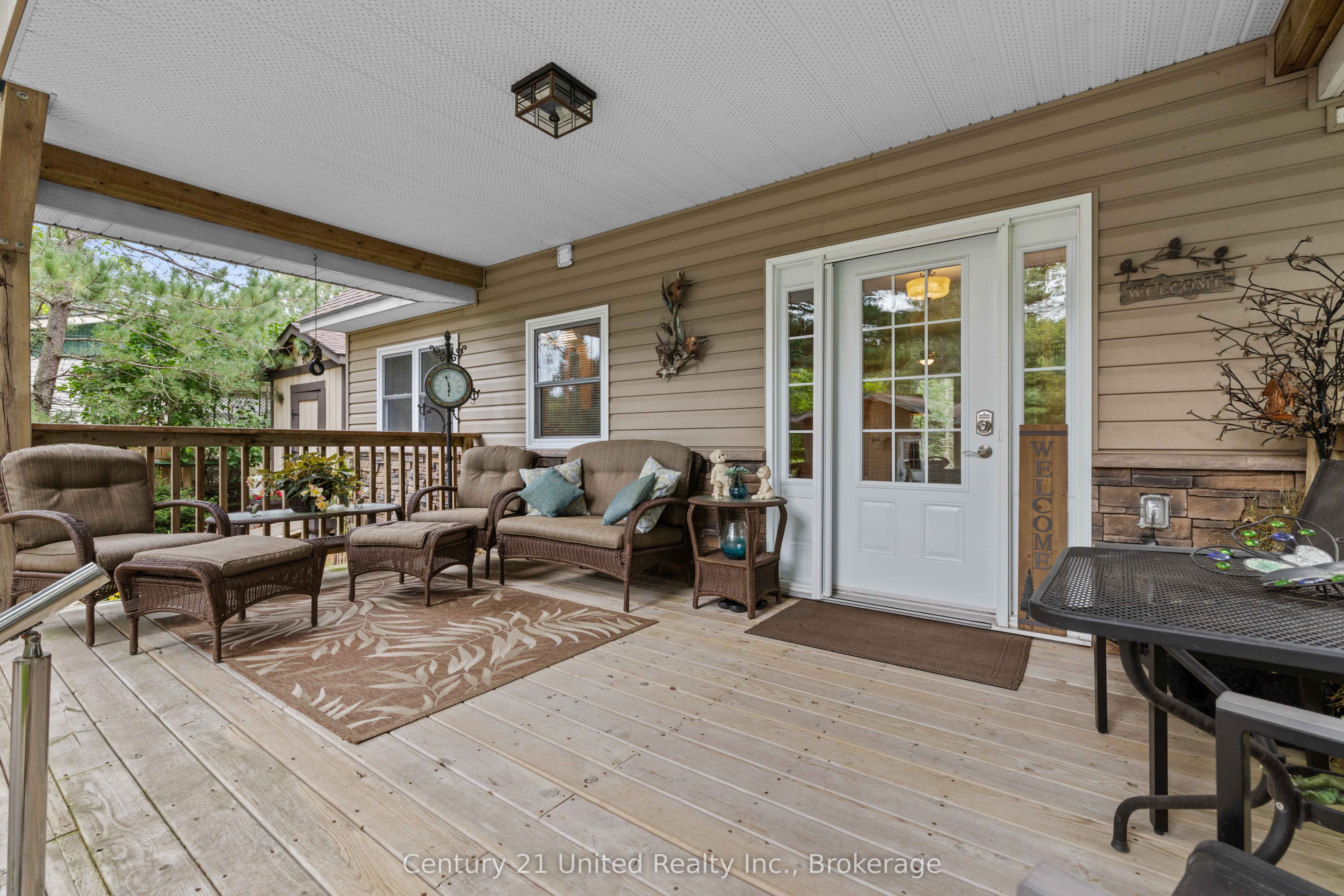 9545 Hwy 28 Property Photo 5