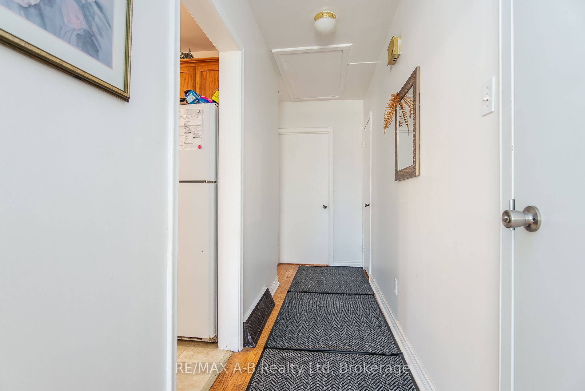 727 Frederick Street Property Photo 14