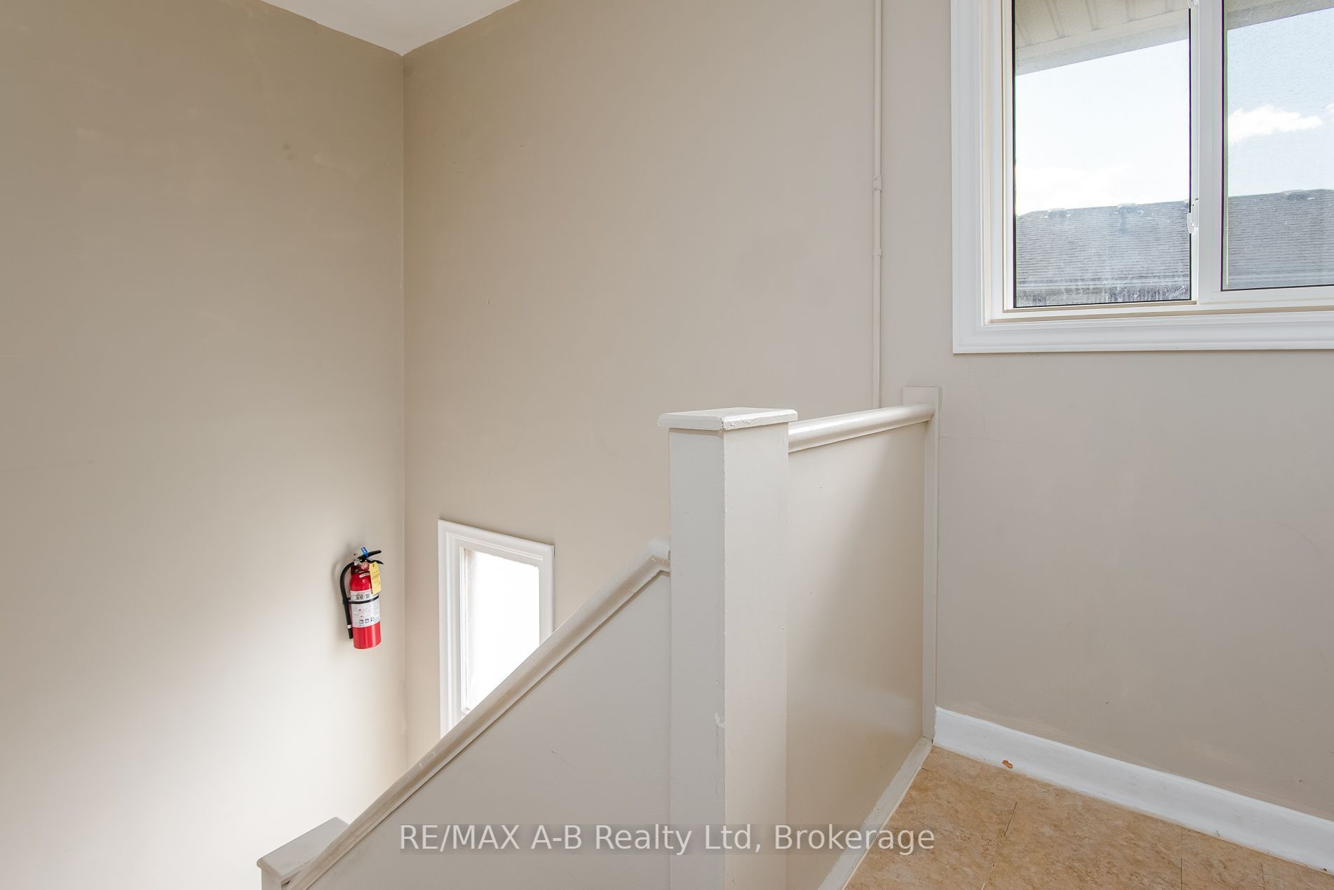 727 Frederick Street Property Photo 21