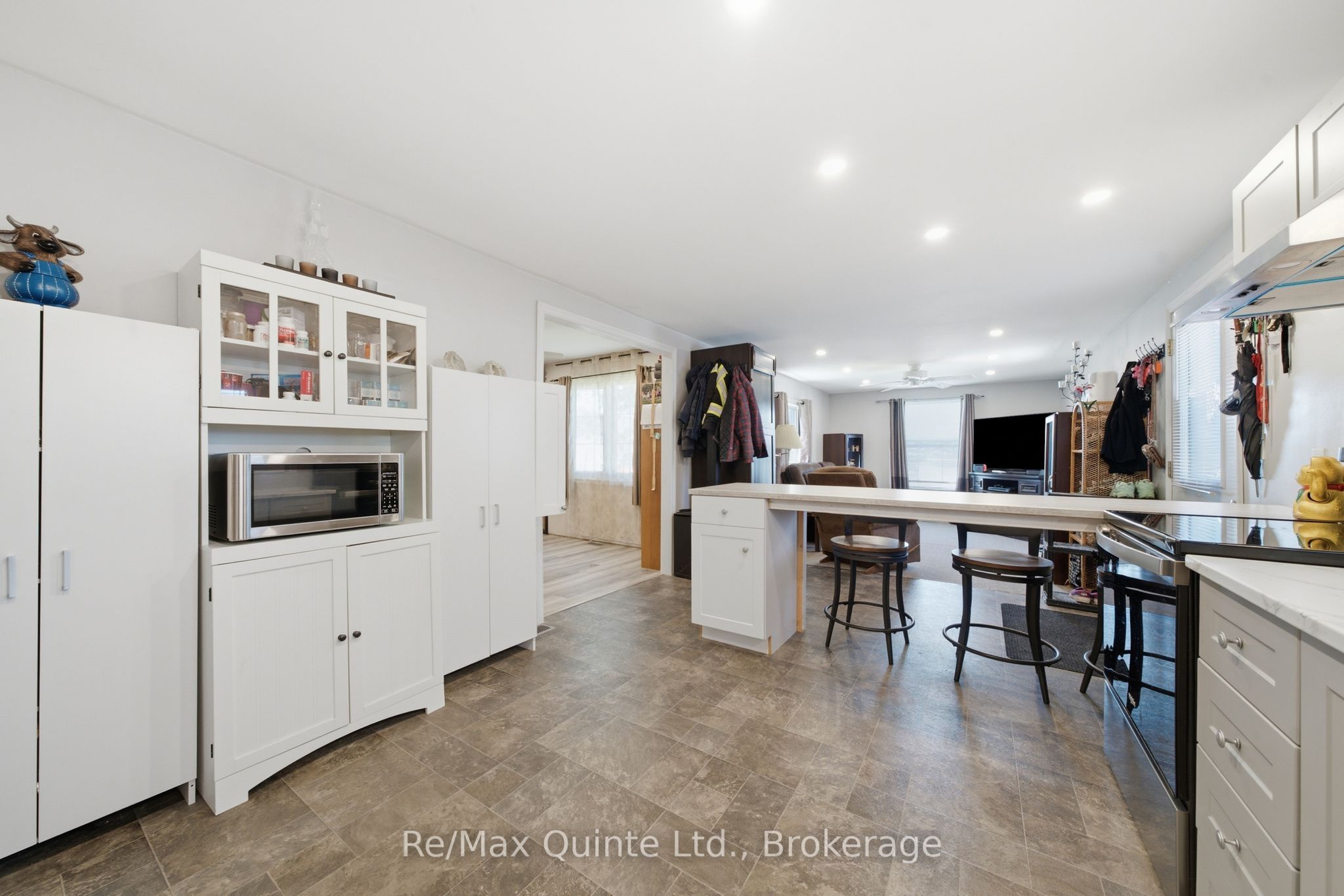 11 Grouse Lane Property Photo 7