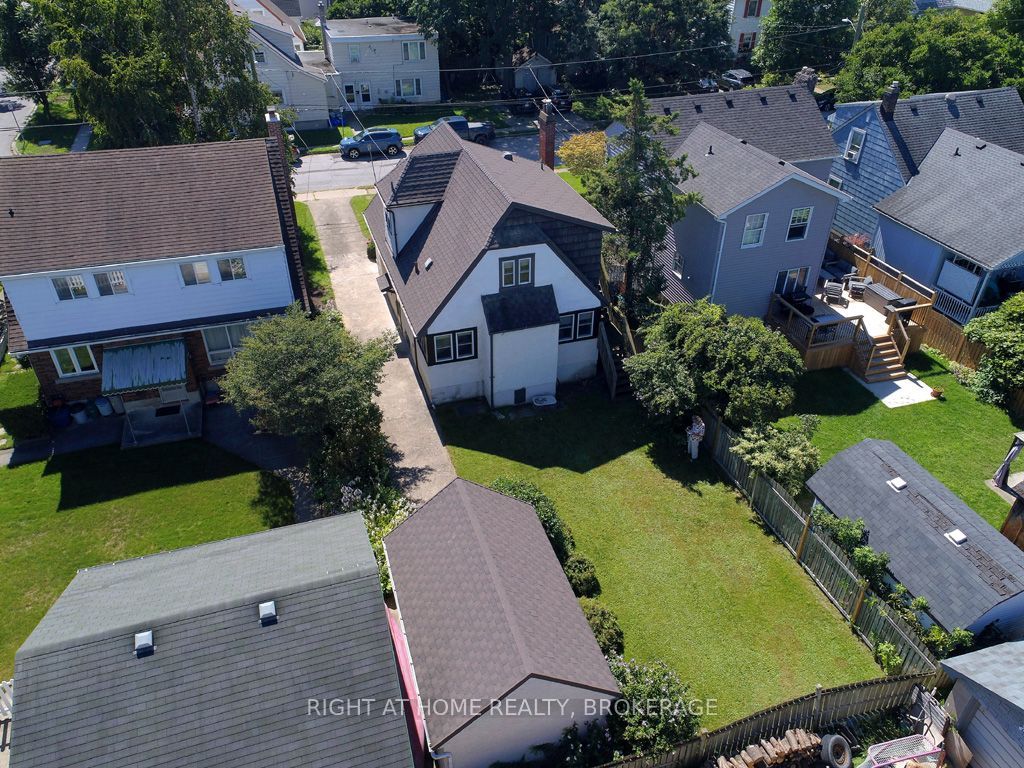 31 Stuart Avenue Property Photo 5