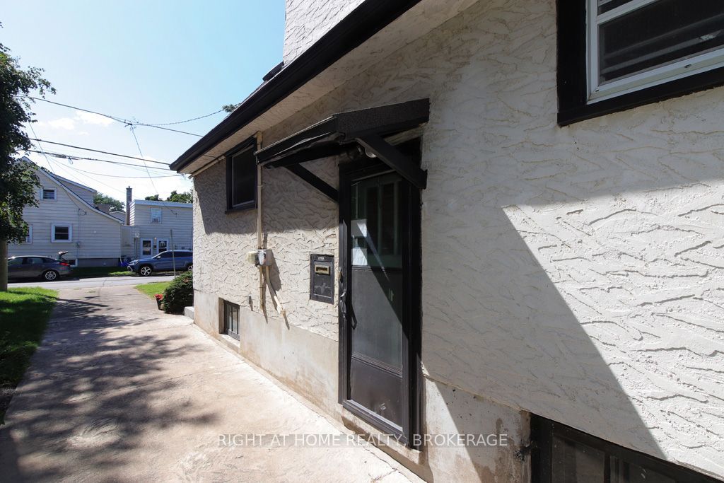 31 Stuart Avenue Property Photo 10