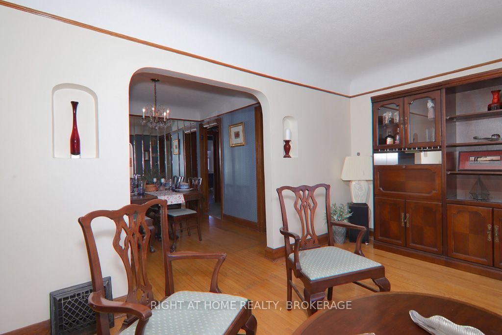31 Stuart Avenue Property Photo 18