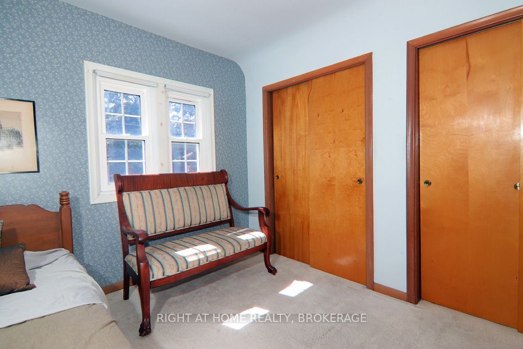 31 Stuart Avenue Property Photo 40