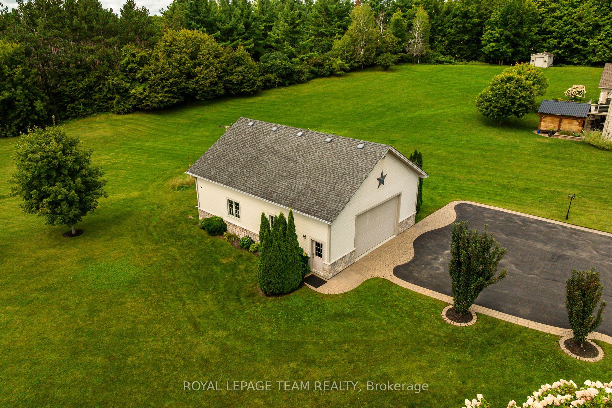 61 Balmoral Street Property Photo 49