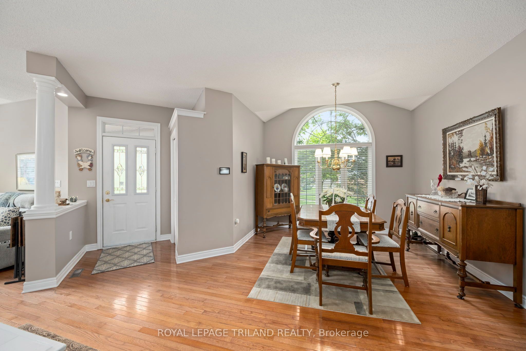 2025 Meadowgate Boulevard 252 Property Photo 9