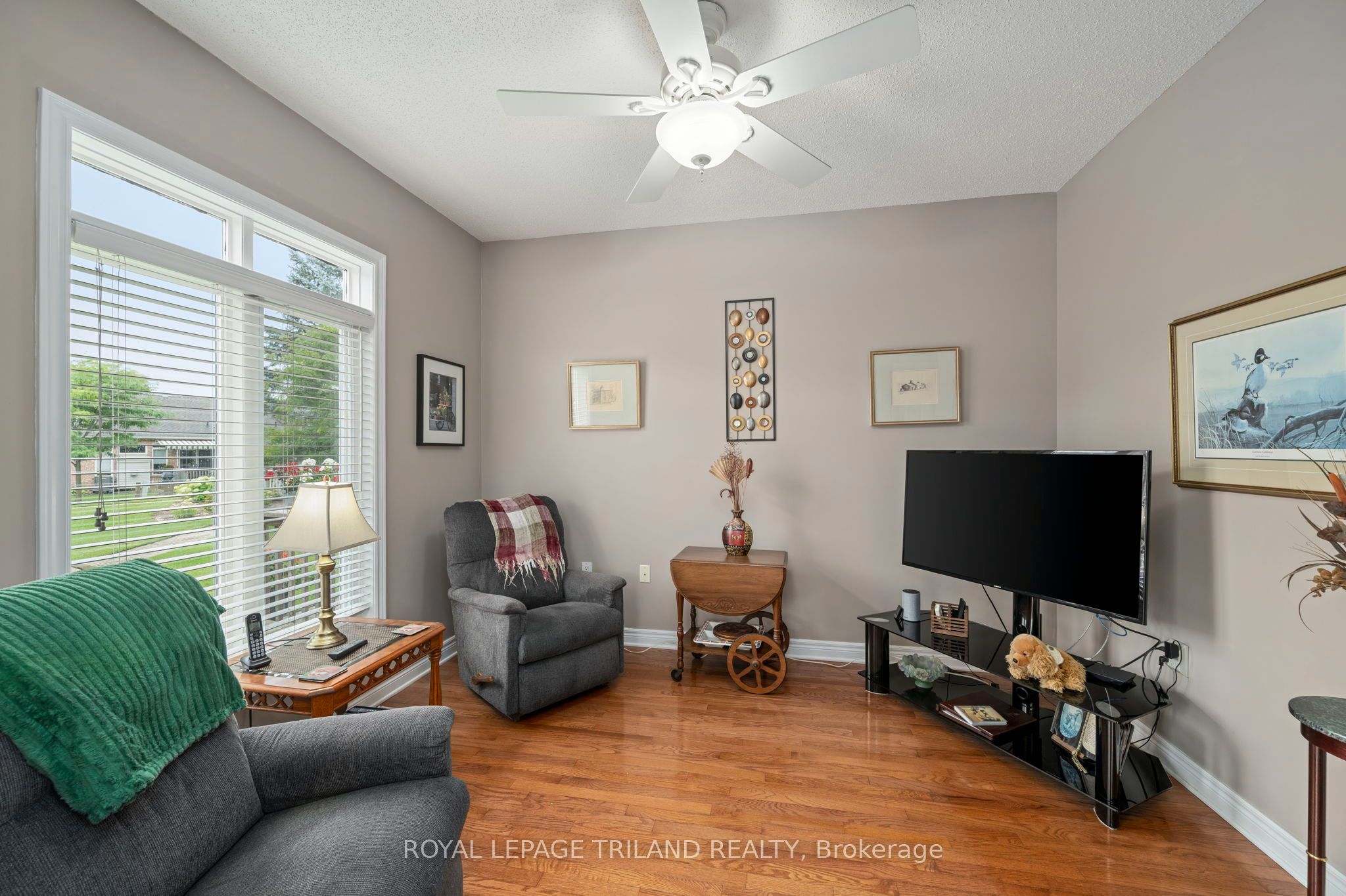 2025 Meadowgate Boulevard 252 Property Photo 15