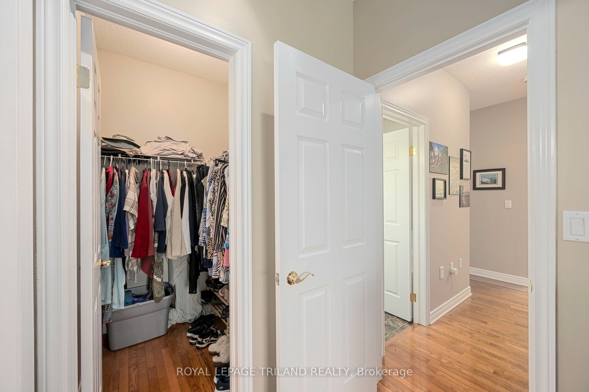 2025 Meadowgate Boulevard 252 Property Photo 21
