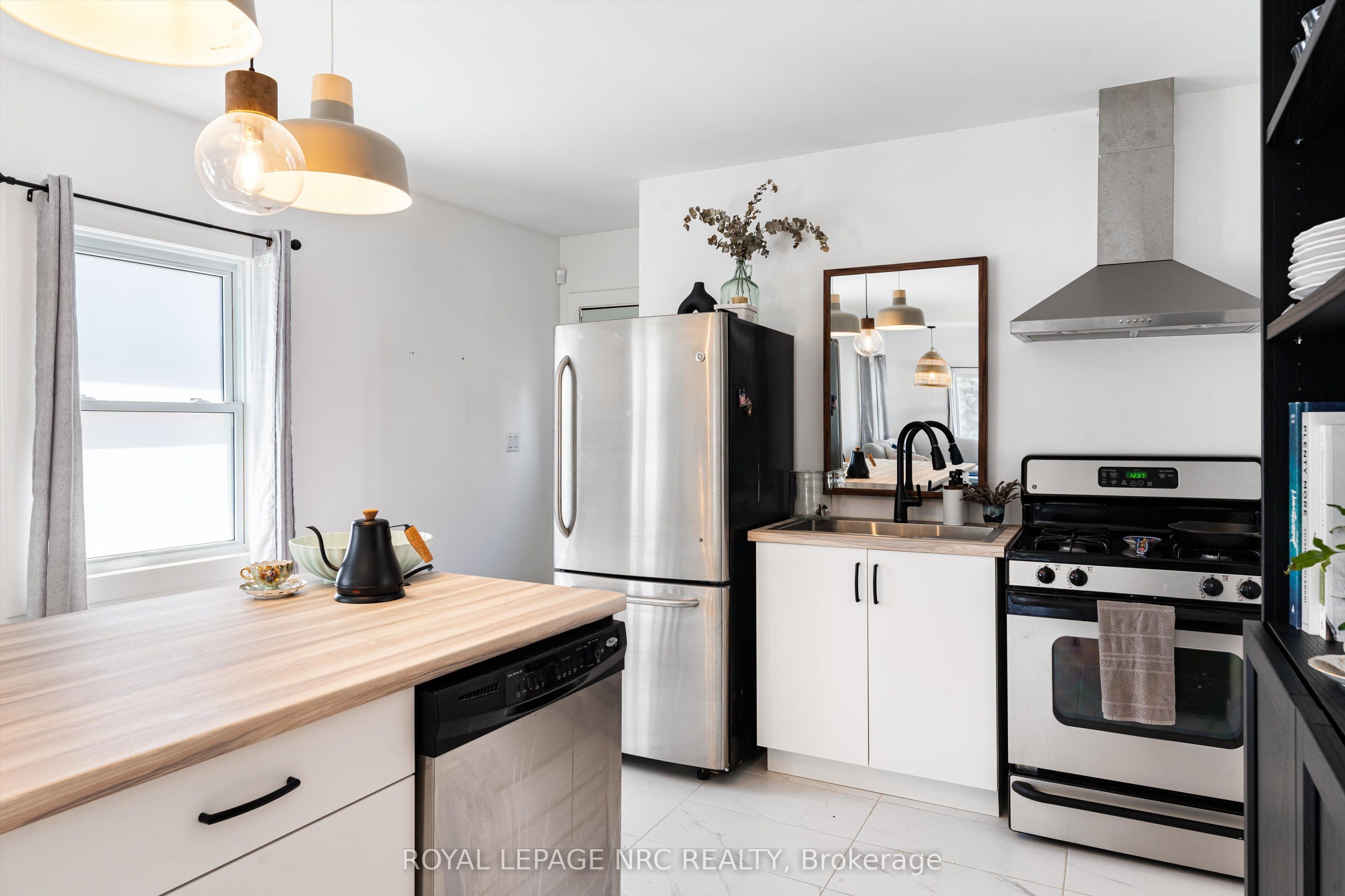 37 Lock Street Property Photo 17
