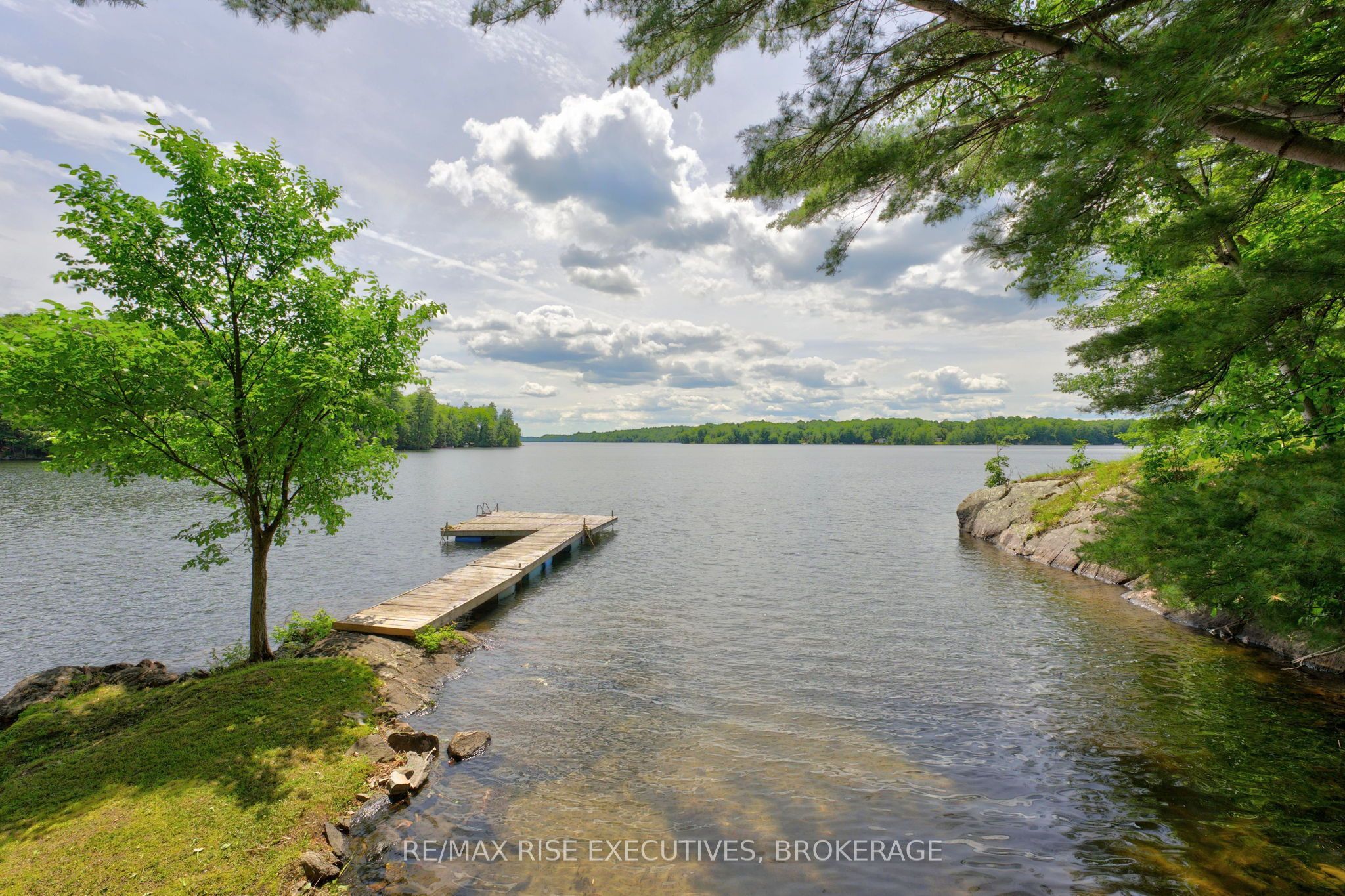 90 East Shore Lane Property Photo 18