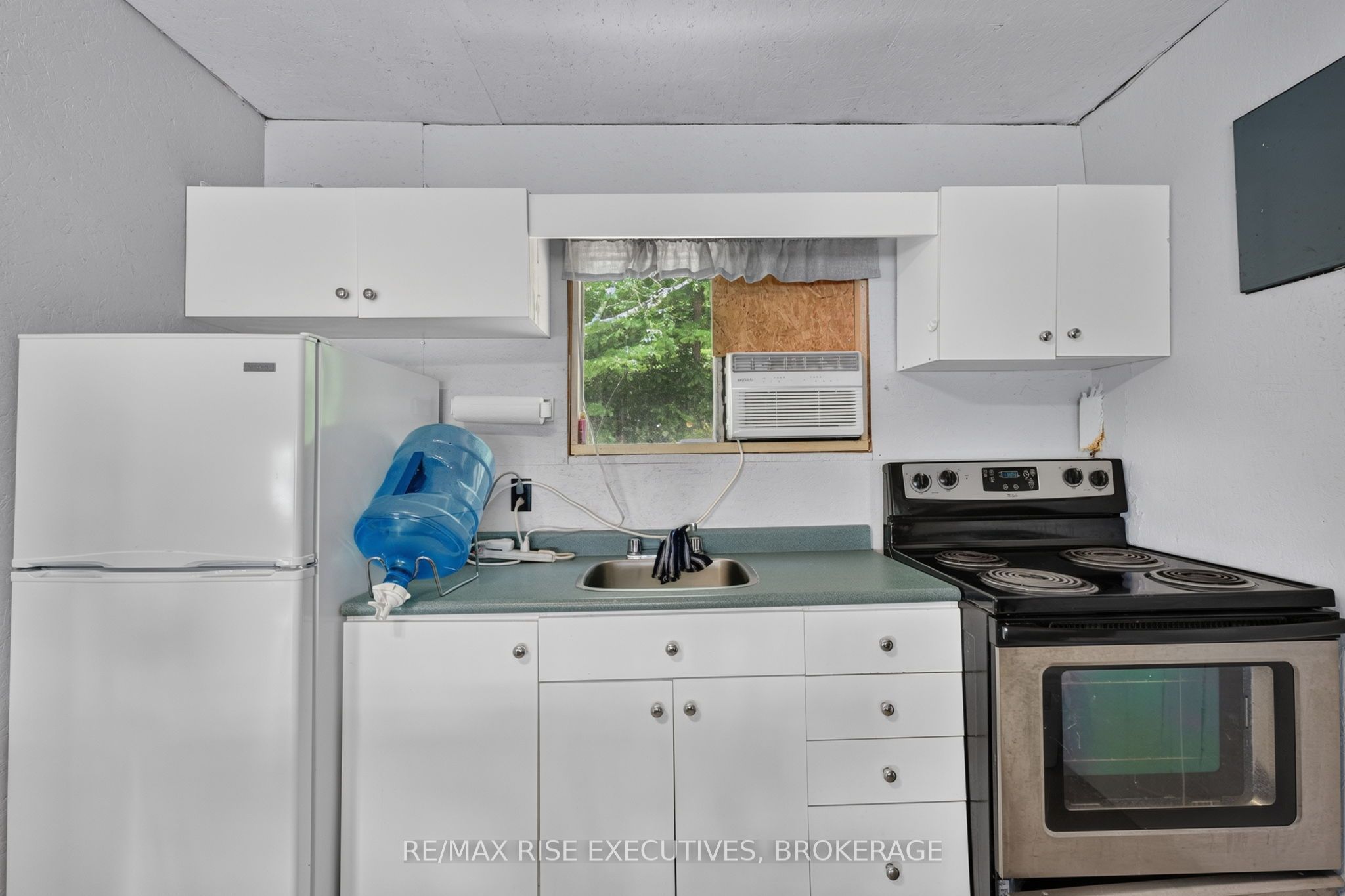 90 East Shore Lane Property Photo 20
