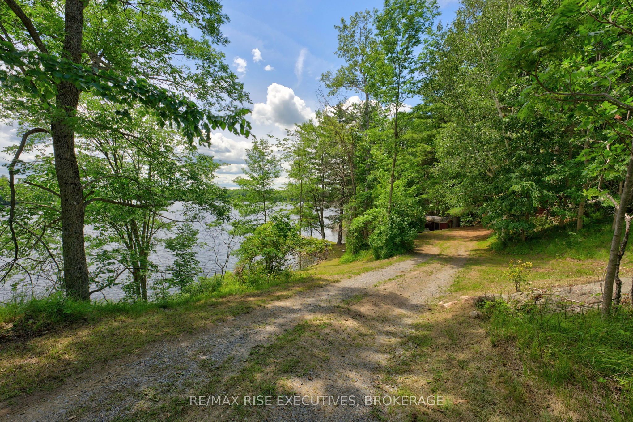90 East Shore Lane Property Photo 34