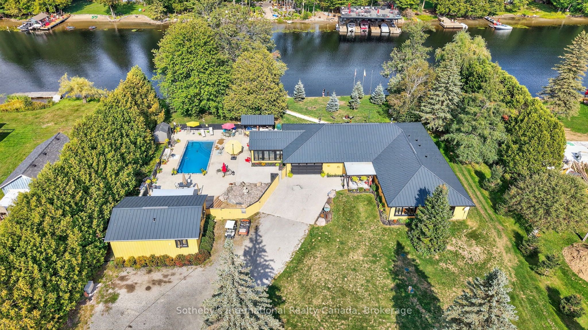 1082 Beaumont Farm Road Property Photo 1