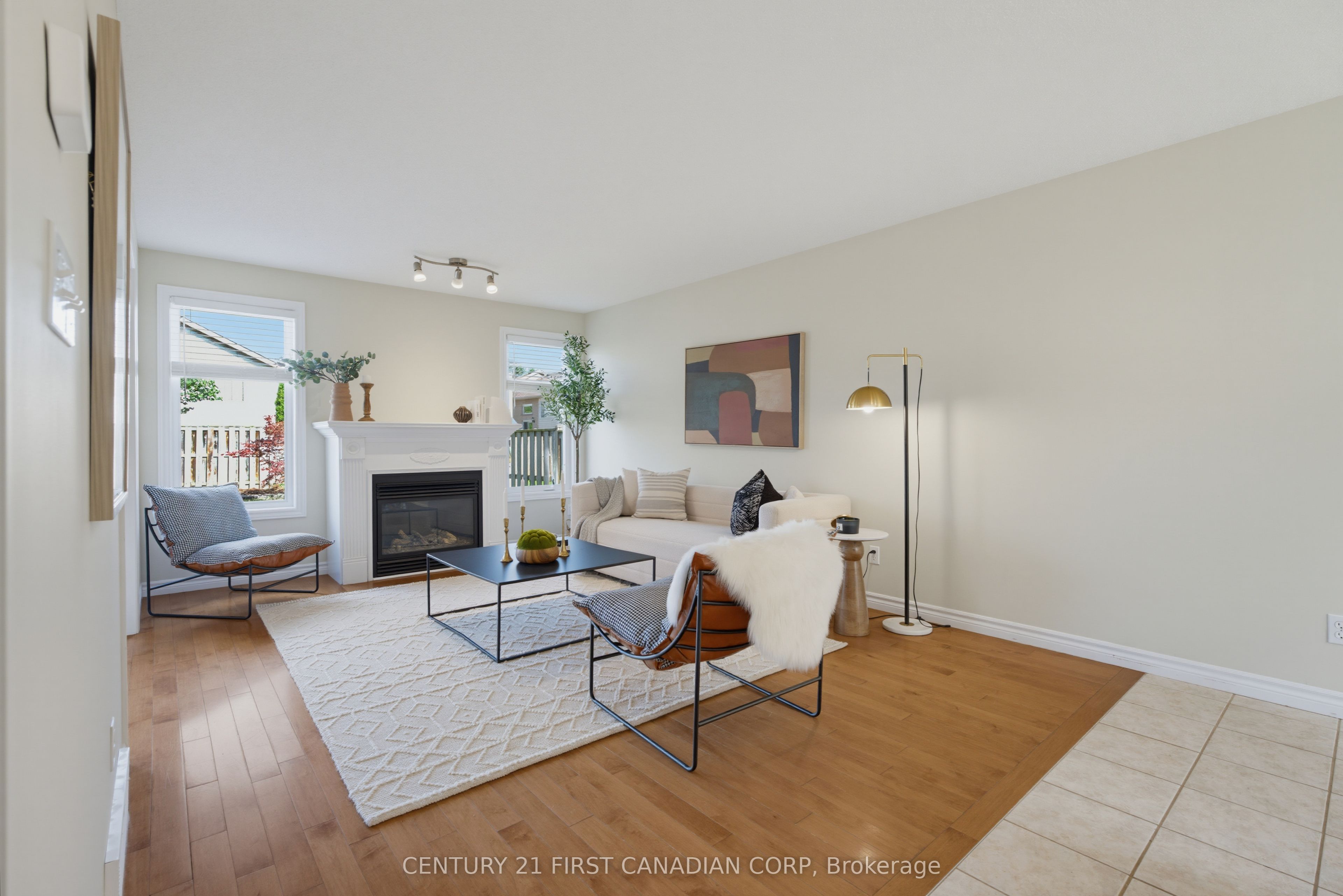 1748 Ennismore Crescent Property Photo 7