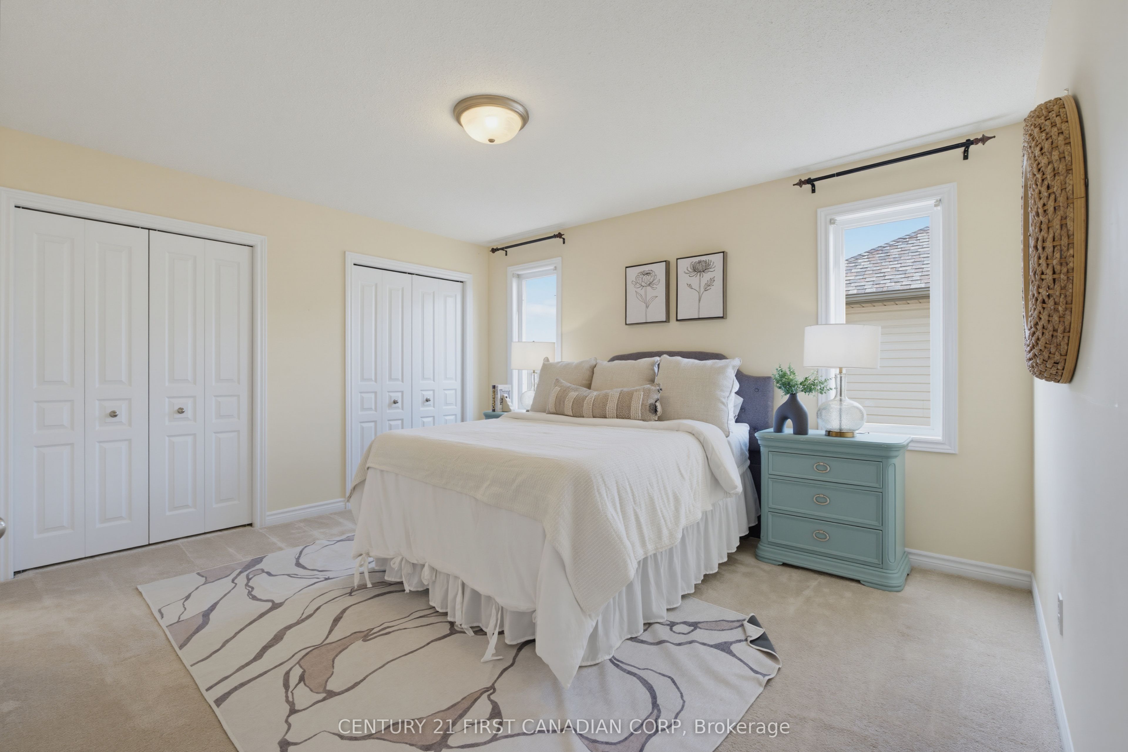 1748 Ennismore Crescent Property Photo 22