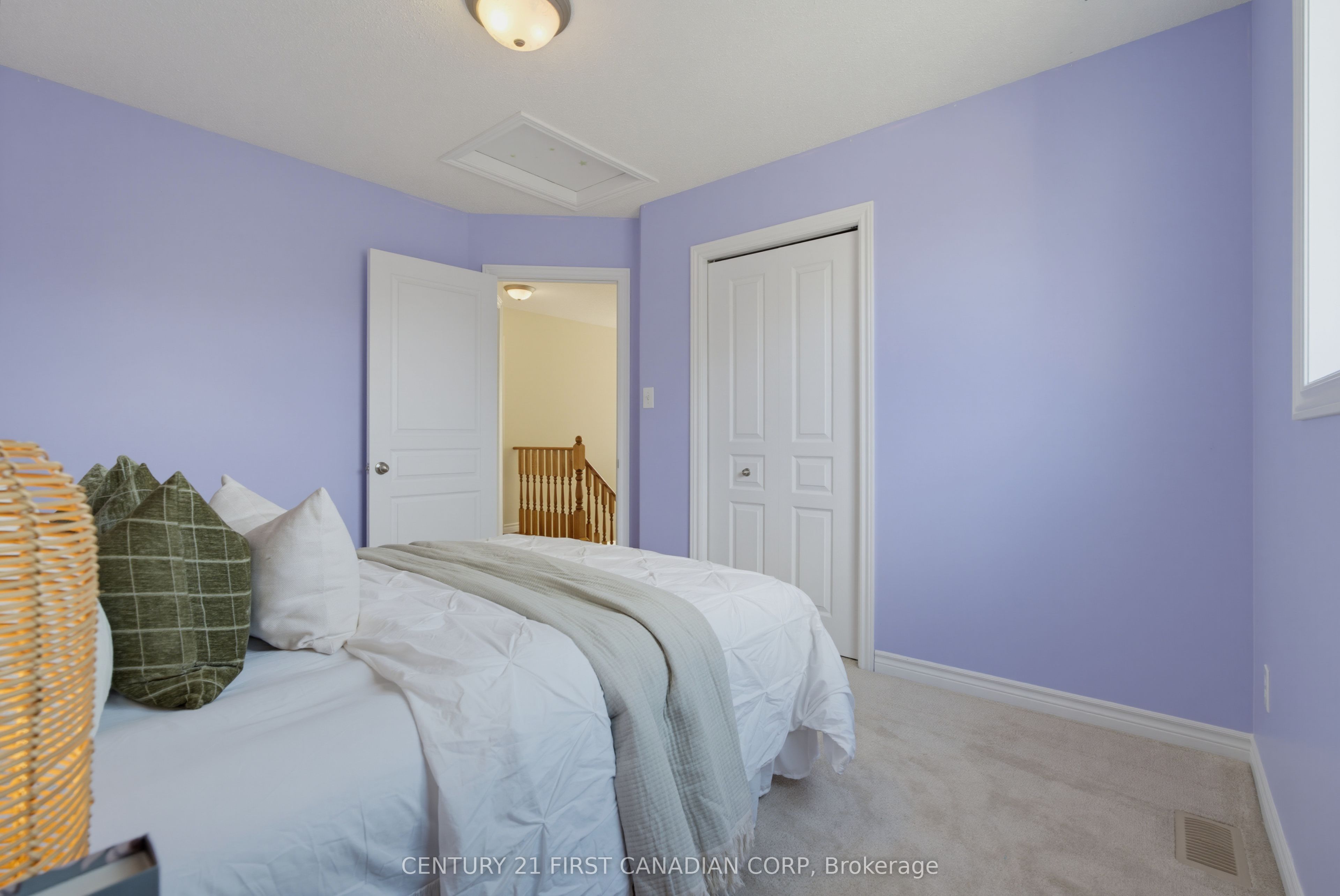 1748 Ennismore Crescent Property Photo 26