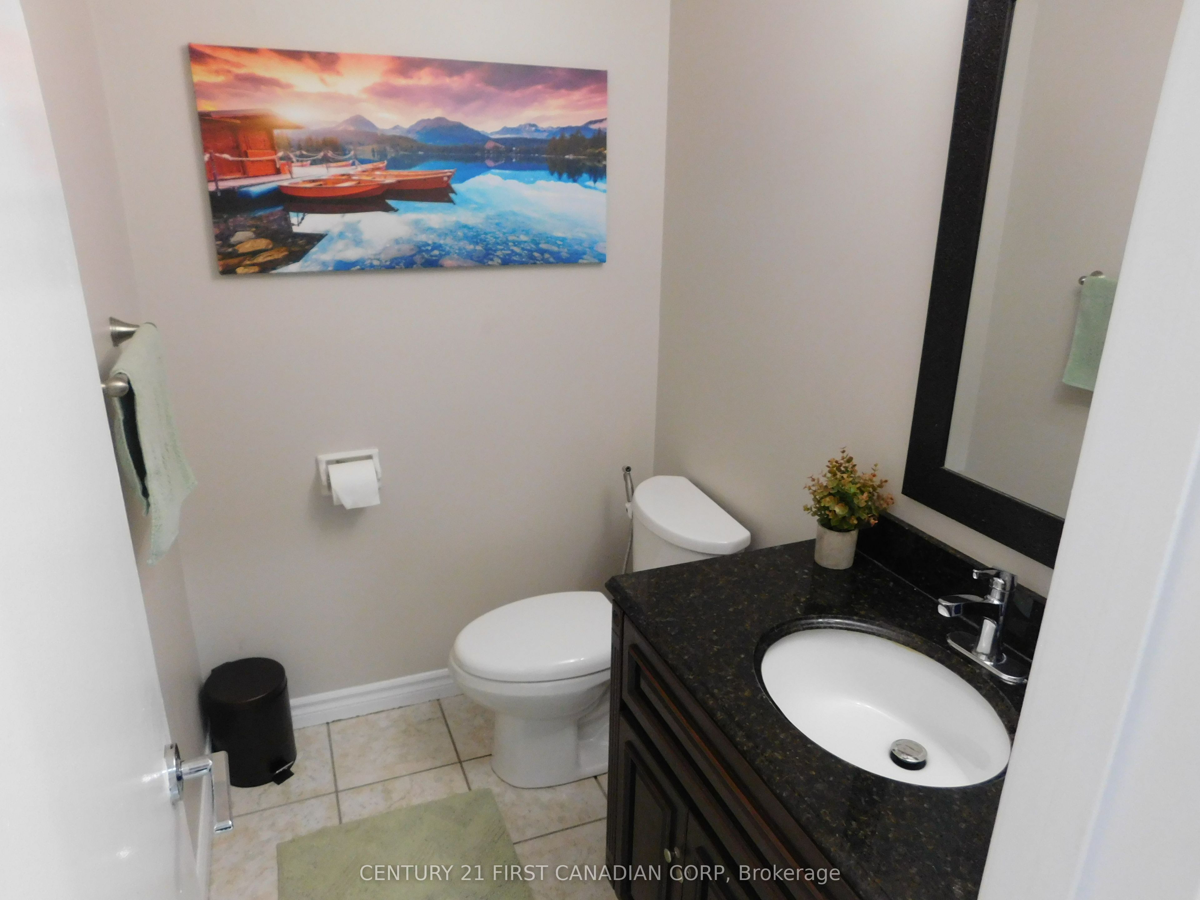 500 Osgoode Drive 2 Property Photo 4