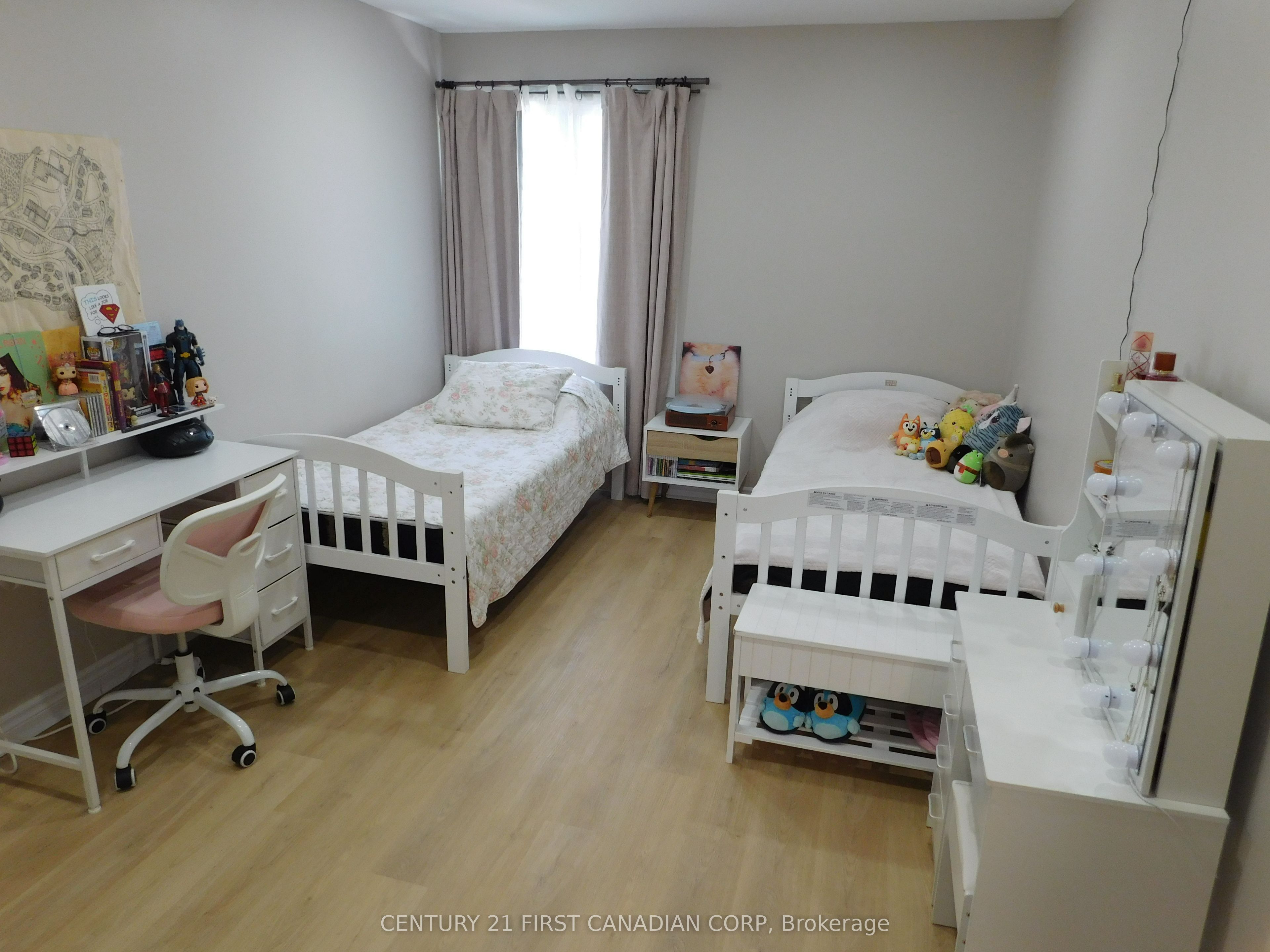 500 Osgoode Drive 2 Property Photo 19