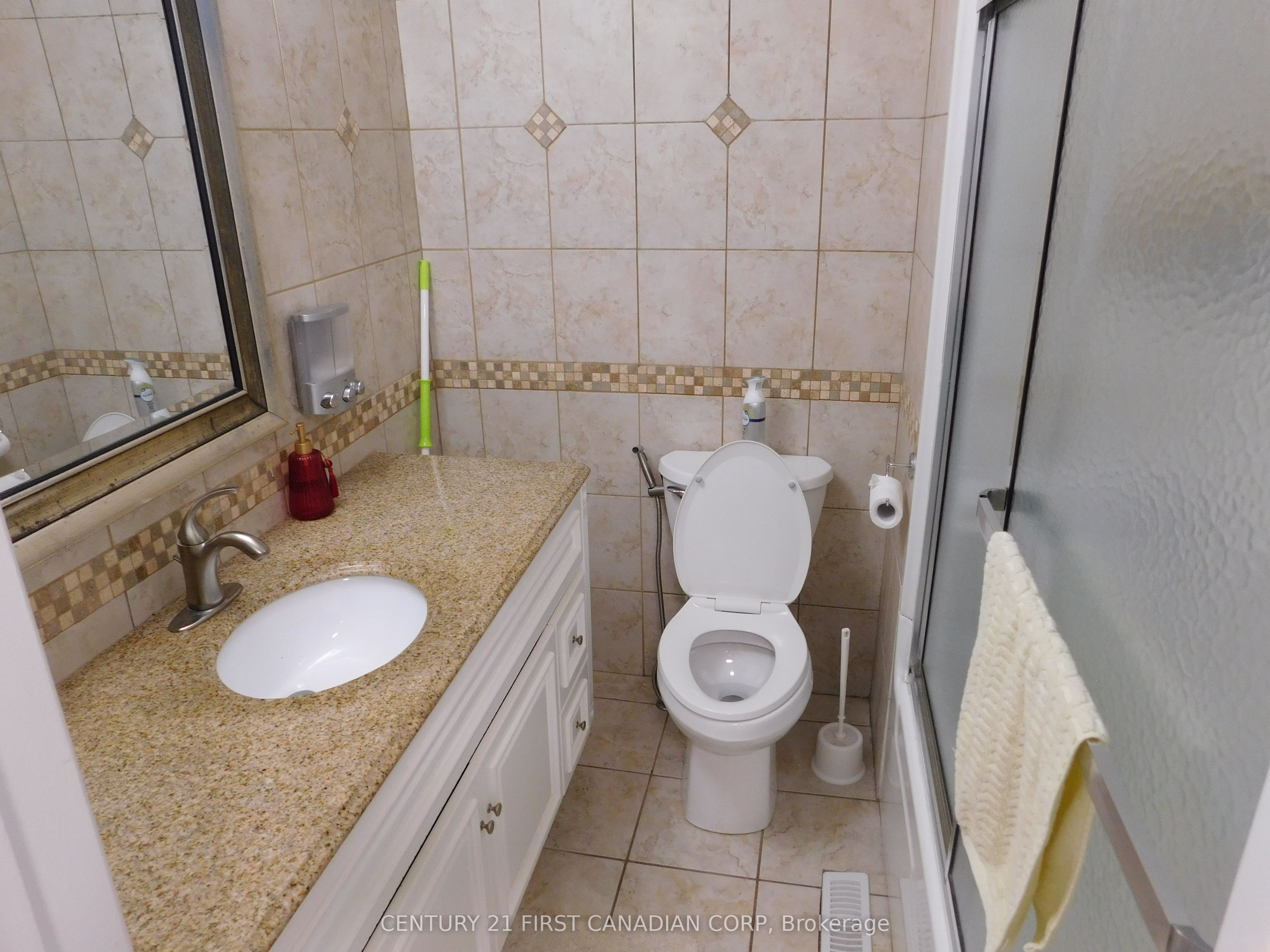 500 Osgoode Drive 2 Property Photo 20