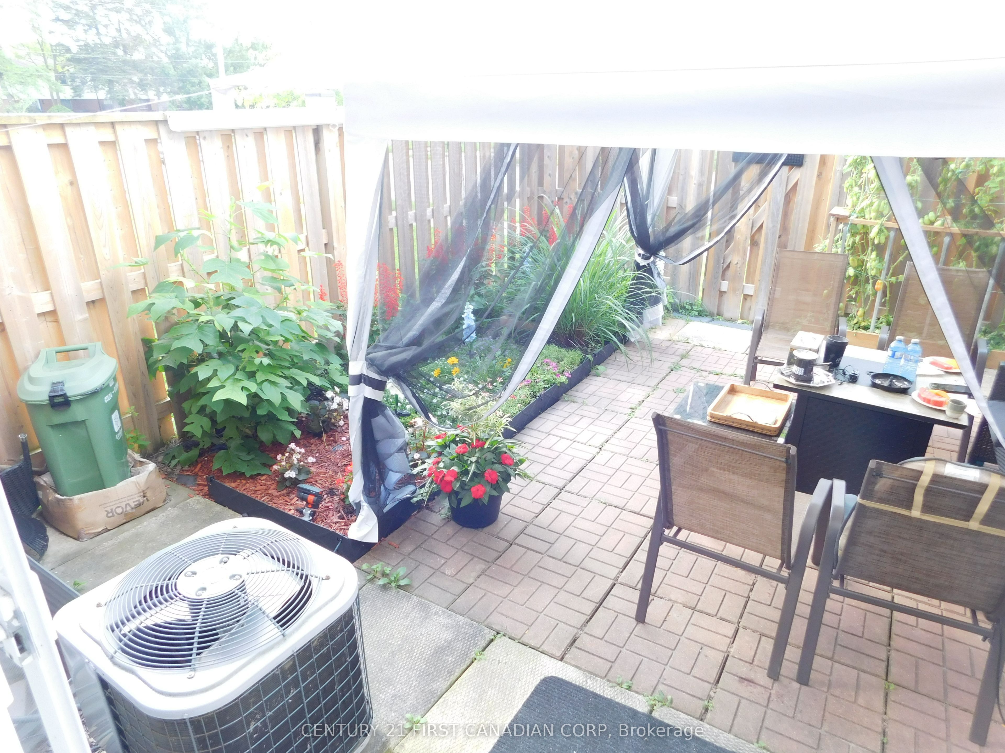 500 Osgoode Drive 2 Property Photo 27