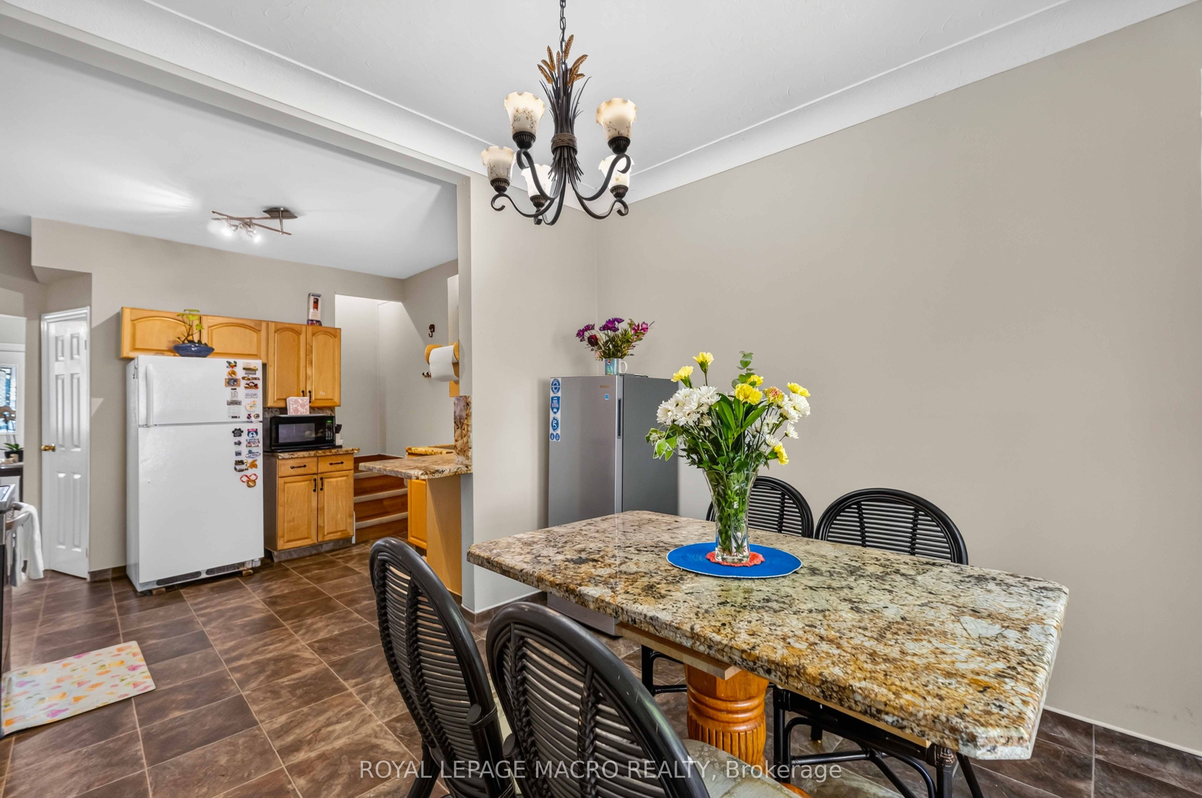 54 East 23rd Street Property Photo 9