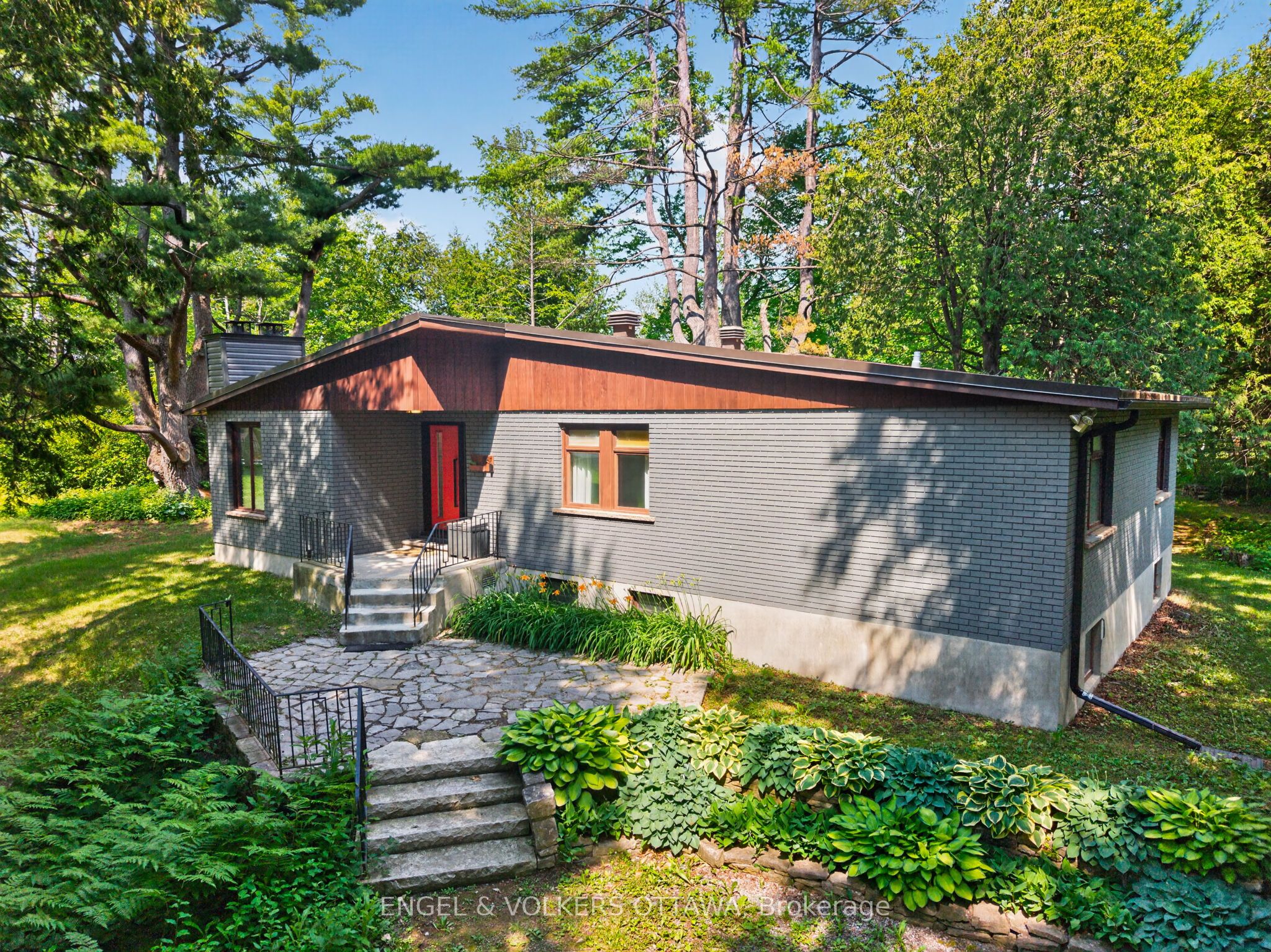 4167 Farmers Way Property Photo 1