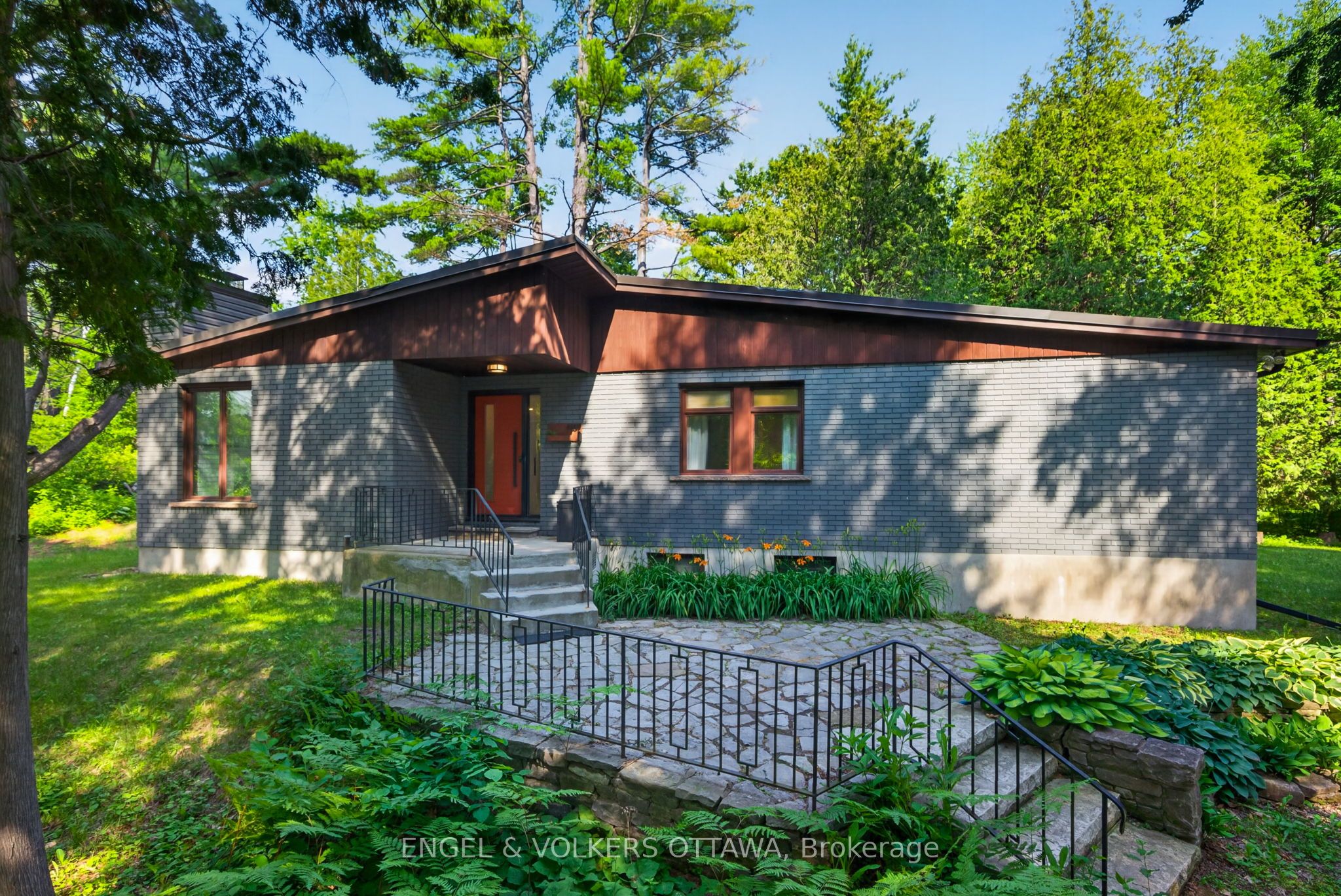 4167 Farmers Way Property Photo 5