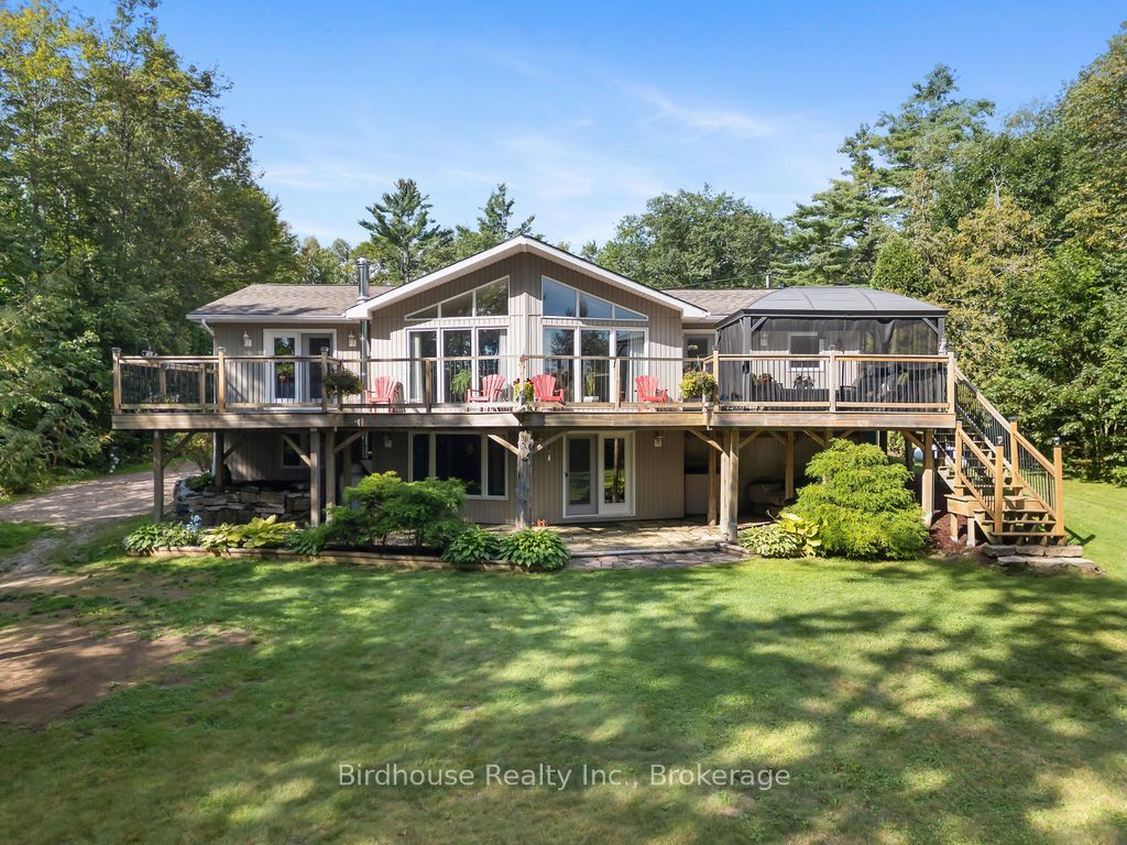 1022 Mulberry Lane Property Photo 1