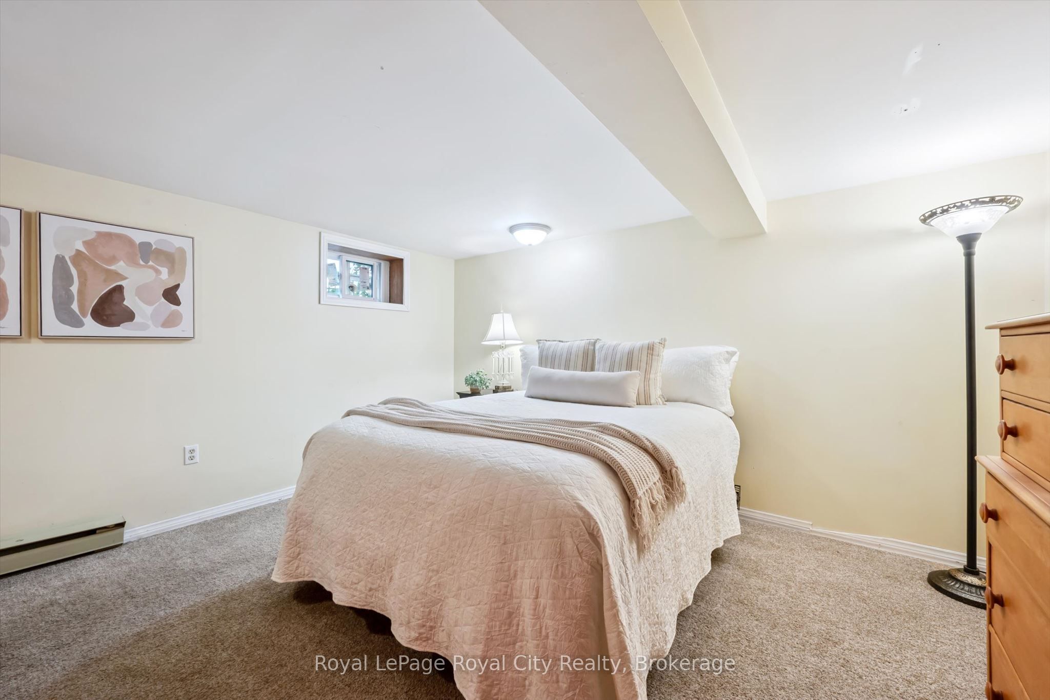 194 Grove Street Property Photo 30