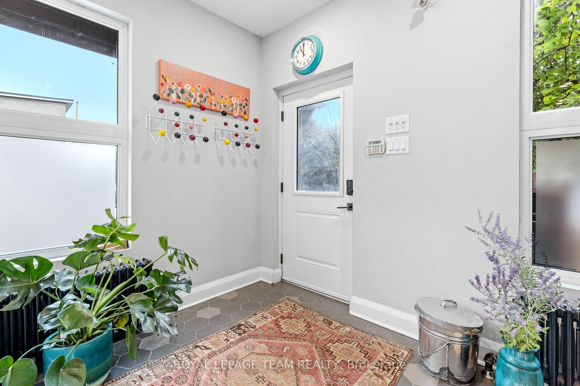 84 Sherbrooke Avenue Property Photo 6