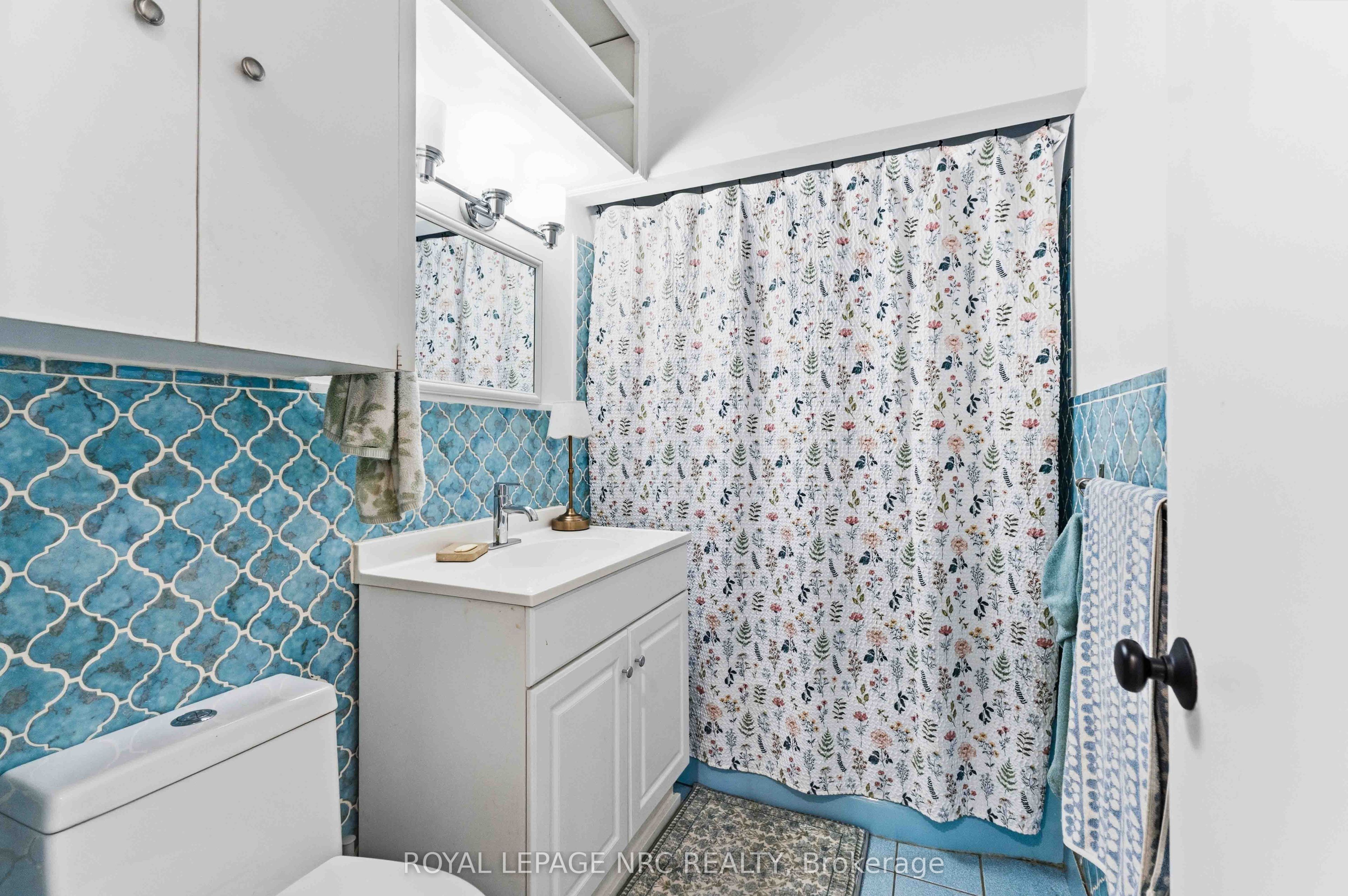 287 First Avenue Property Photo 12