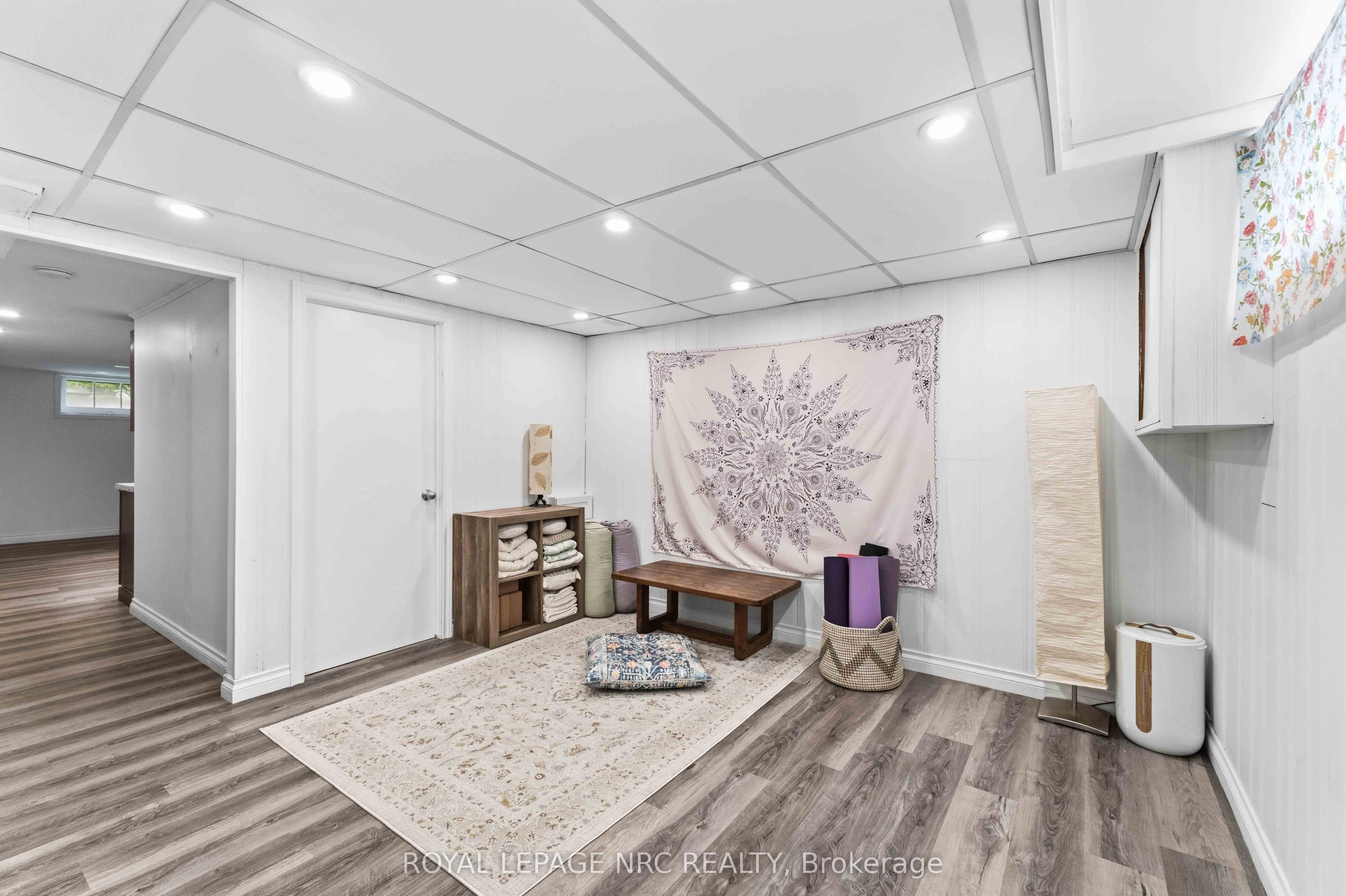 287 First Avenue Property Photo 30