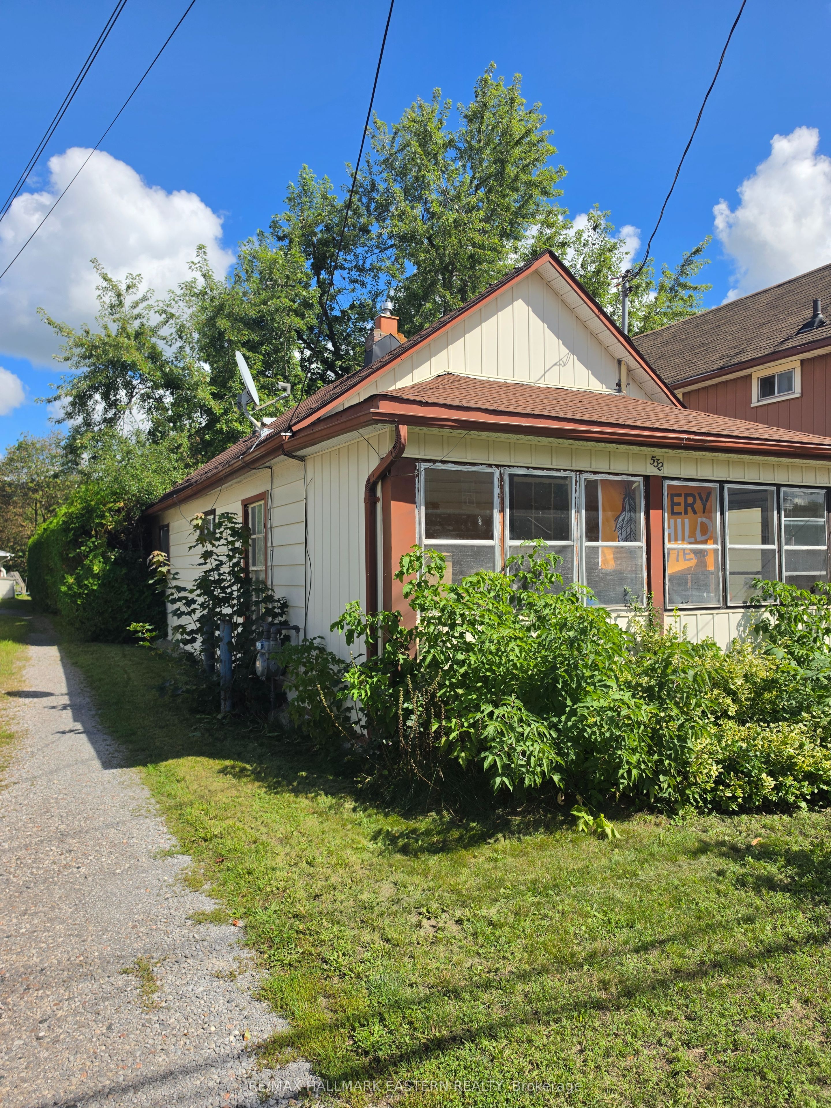 532 Rogers Street Property Photo 1