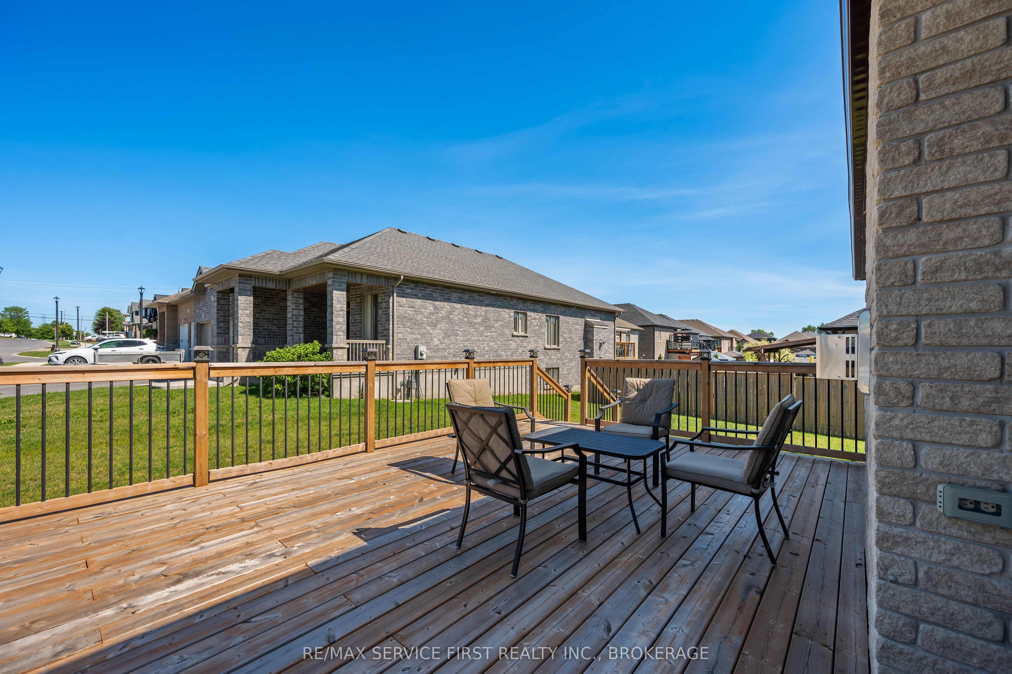 636 Mandara Drive Property Photo 40