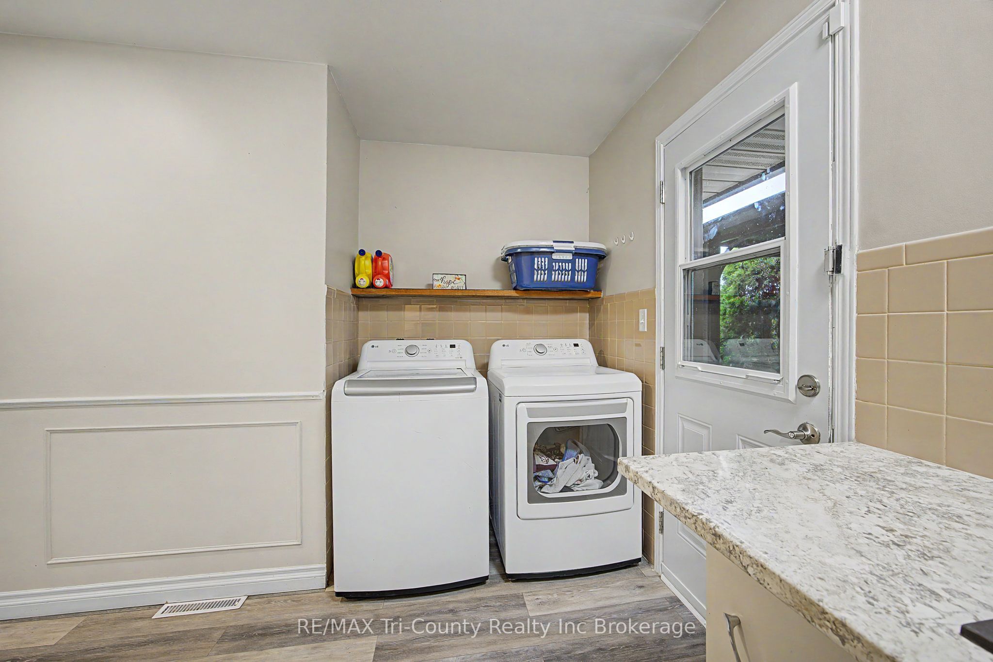 34 Albert Street Property Photo 28