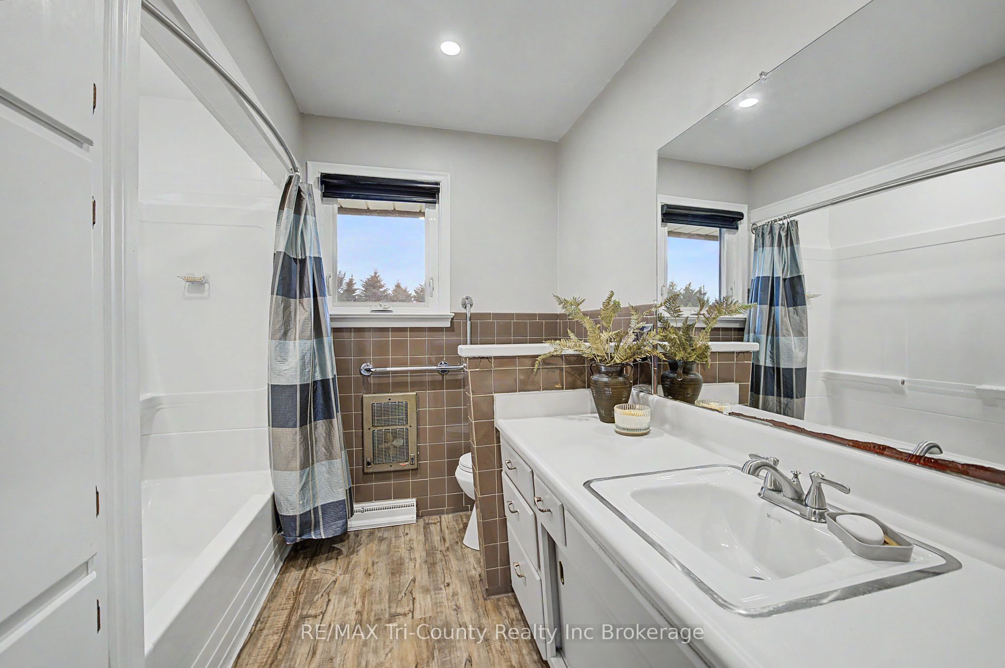 34 Albert Street Property Photo 30