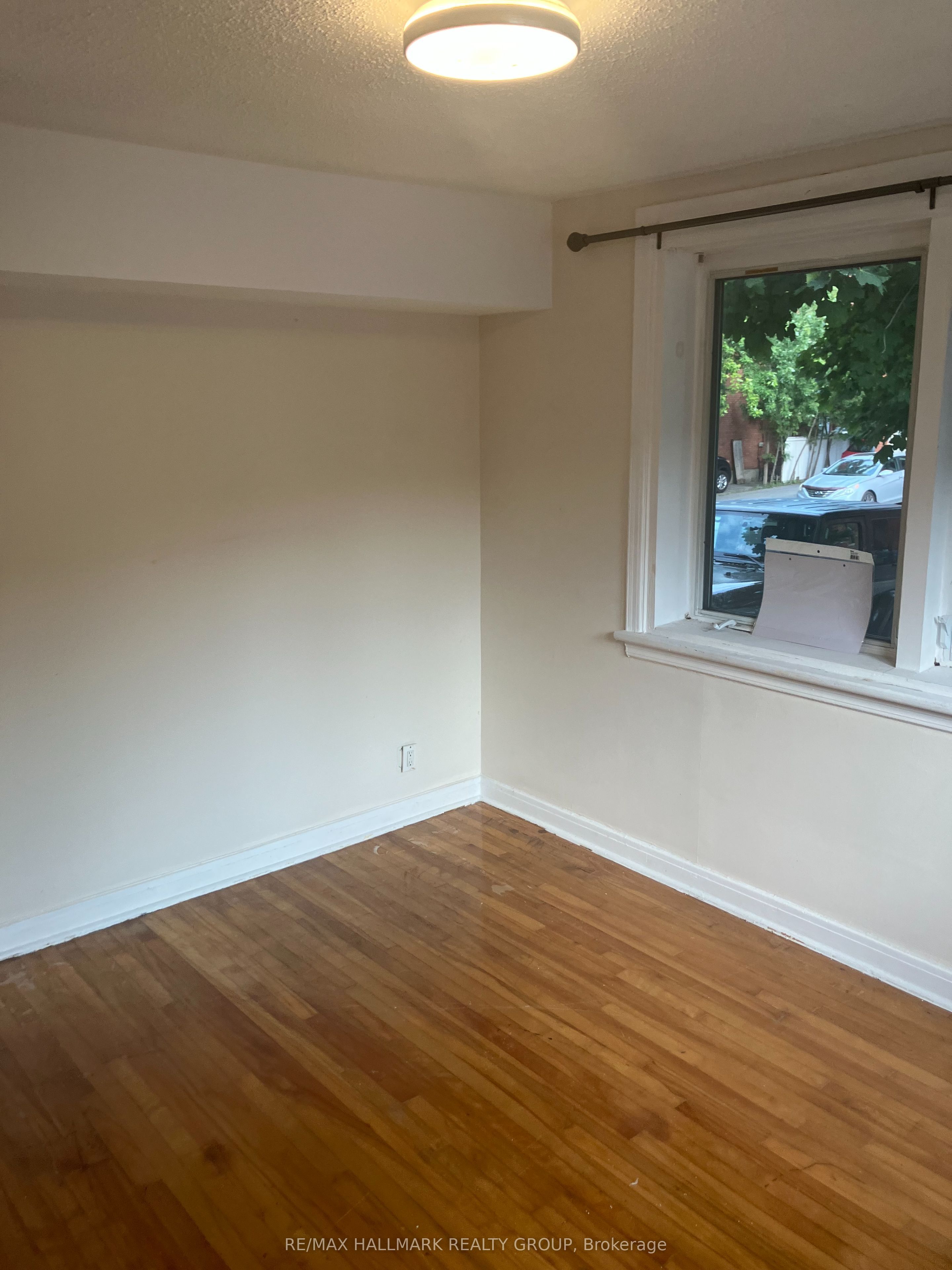 257 Bronson Avenue 1 Property Photo 6