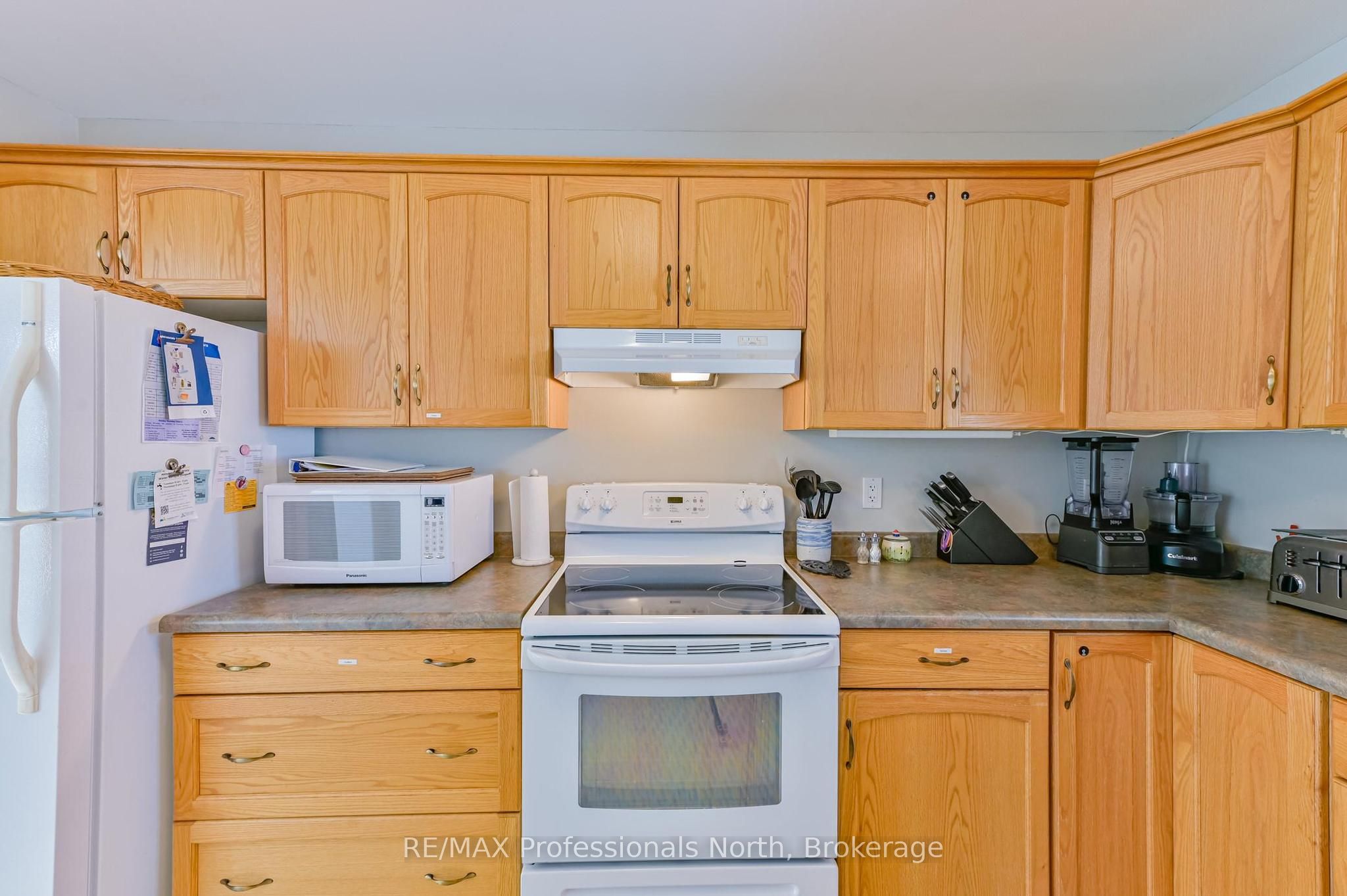1099 Summer Lane Property Photo 16