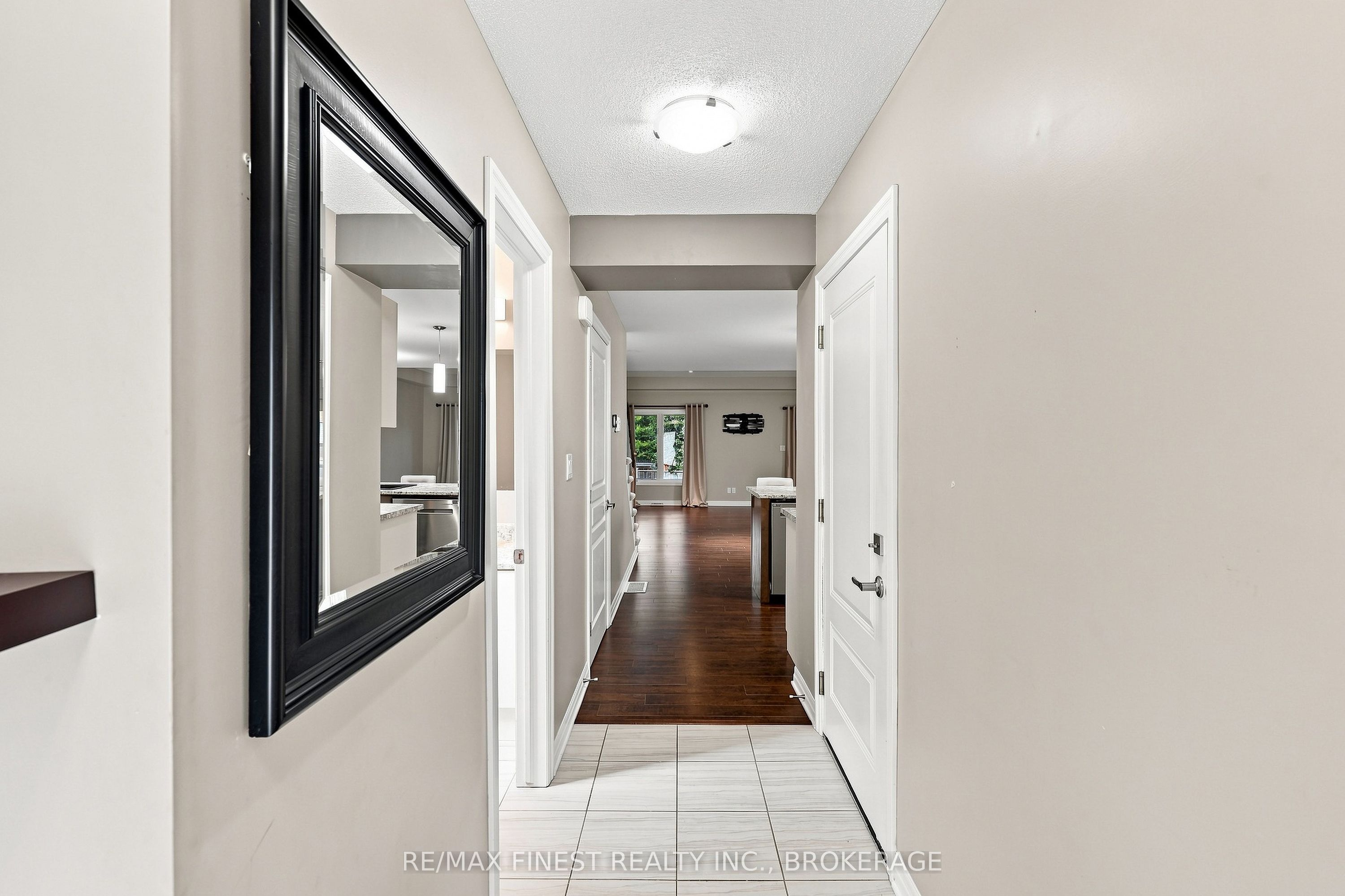 1660 Crimson Crescent Property Photo 14