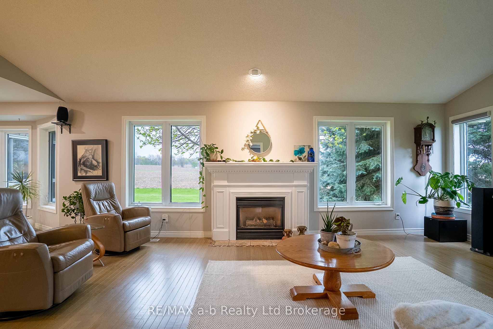 505354 Old Stage Road Property Photo 18