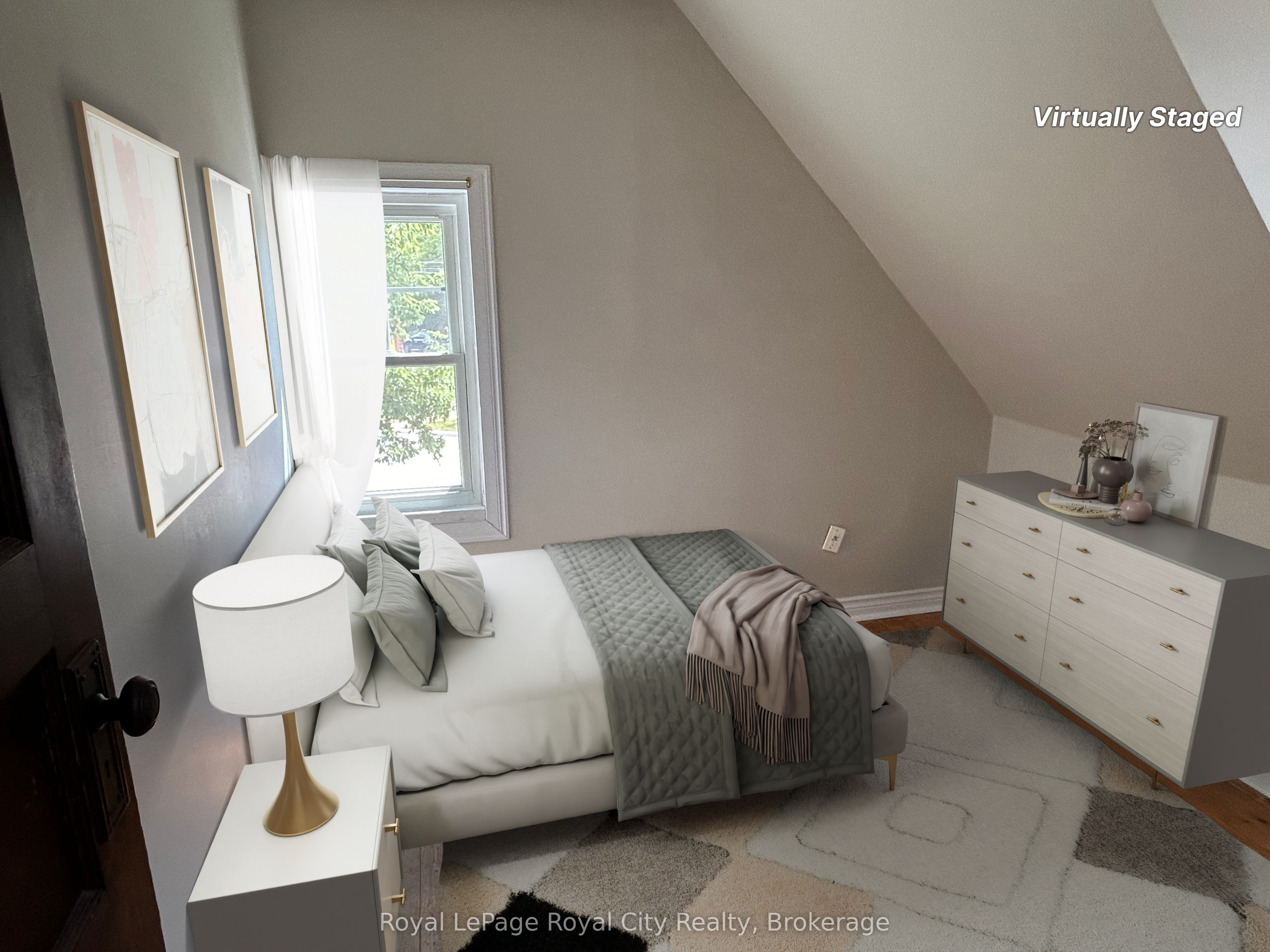 170 Arthur Street S Property Photo 8