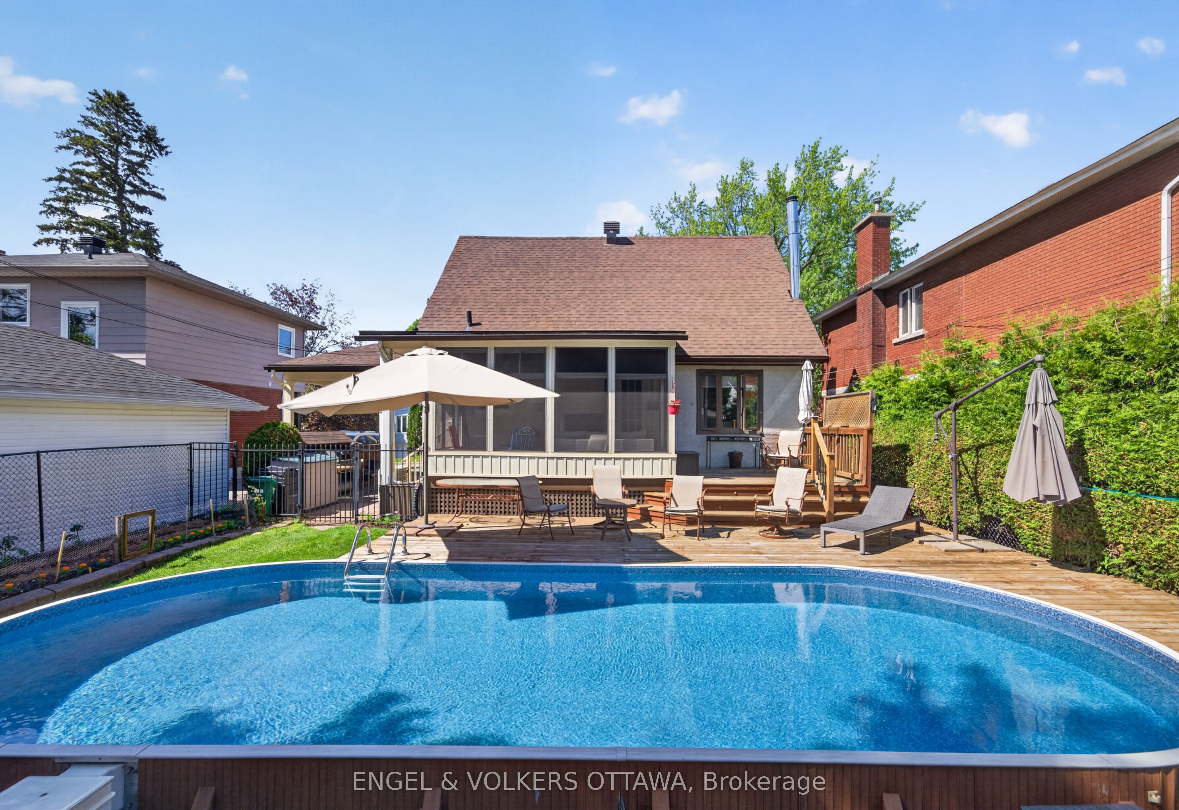 1396 Micmac Street Property Photo 24
