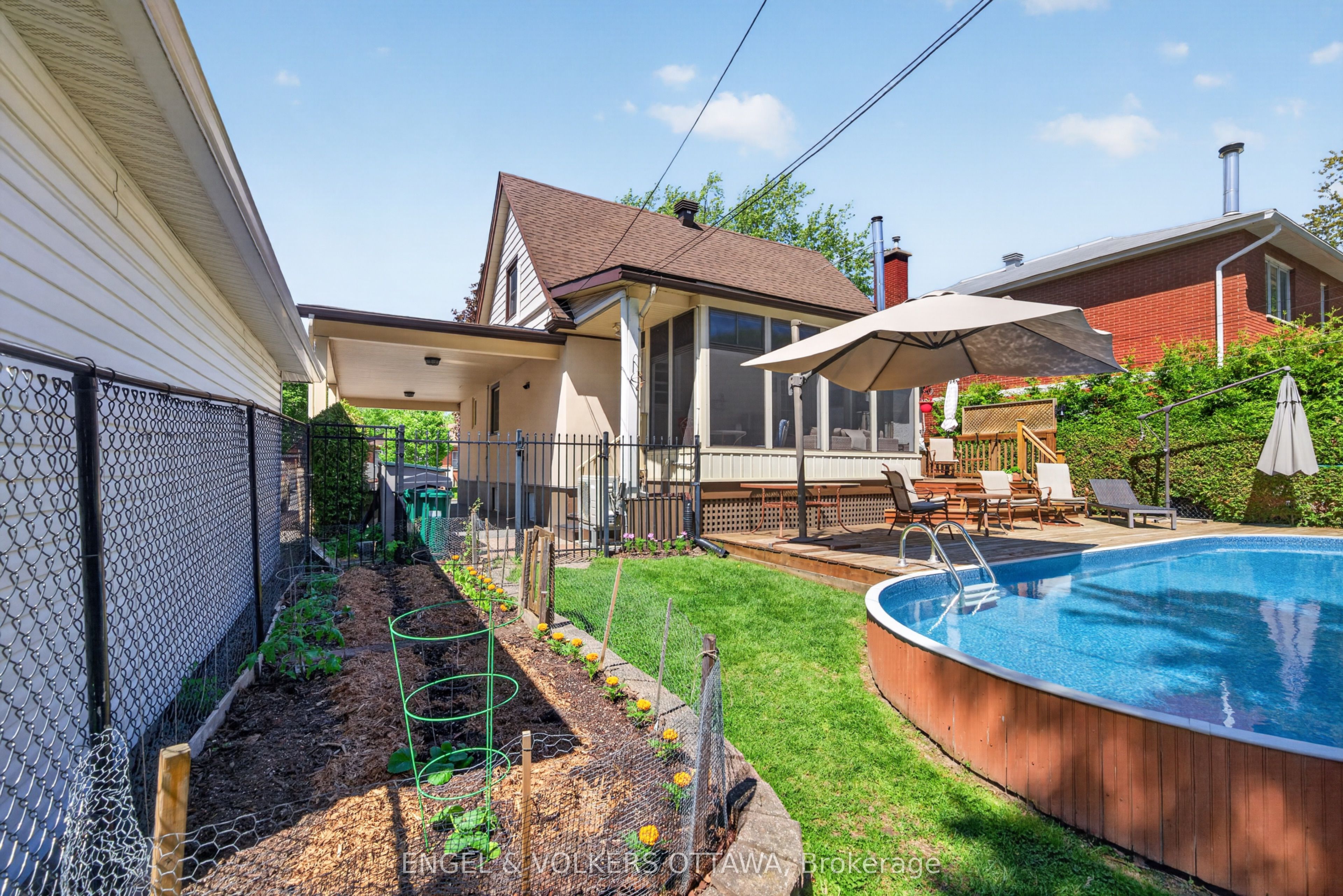 1396 Micmac Street Property Photo 26