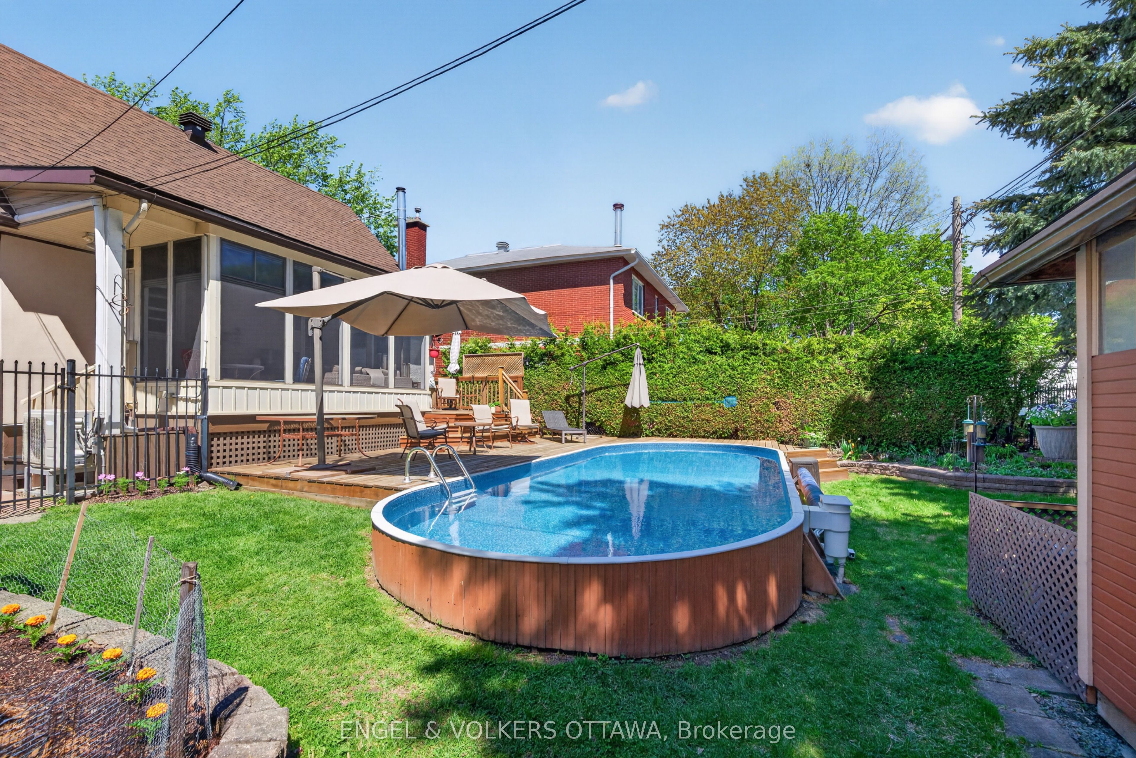 1396 Micmac Street Property Photo 27